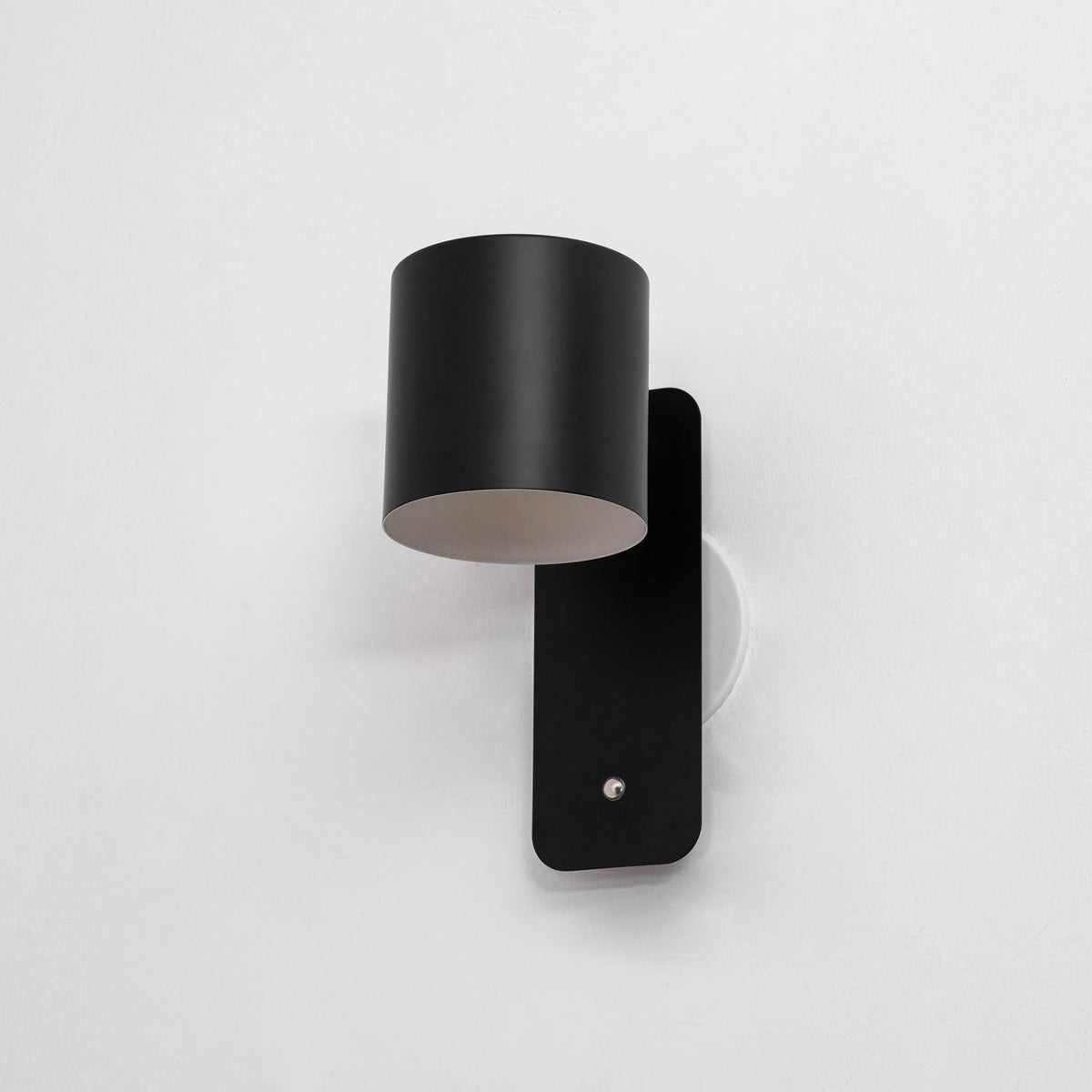 Solley Rotatable Cylinder Rechargeable Indoor Wall Light