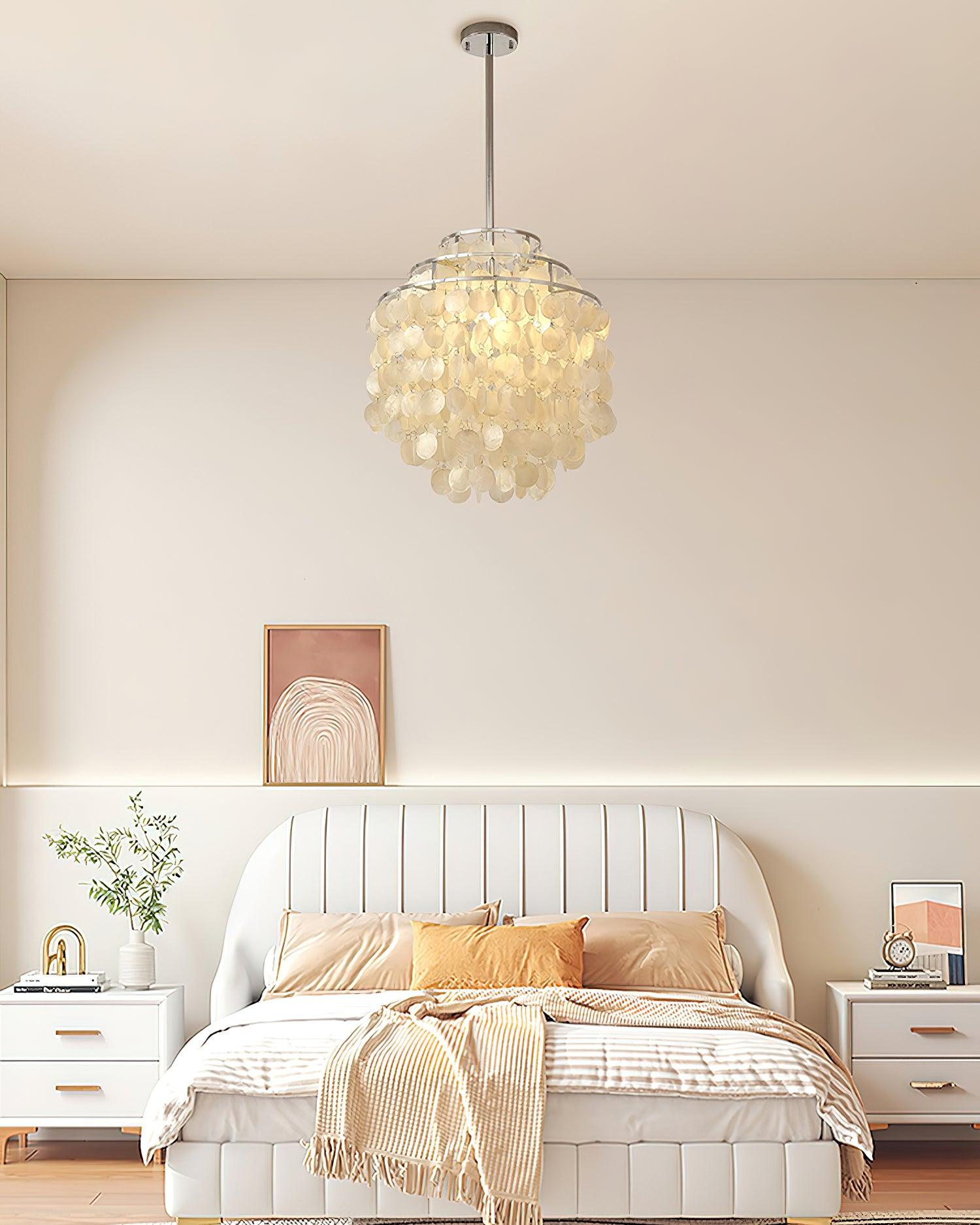 Vana Pendant Lamp Round Shell Chrome