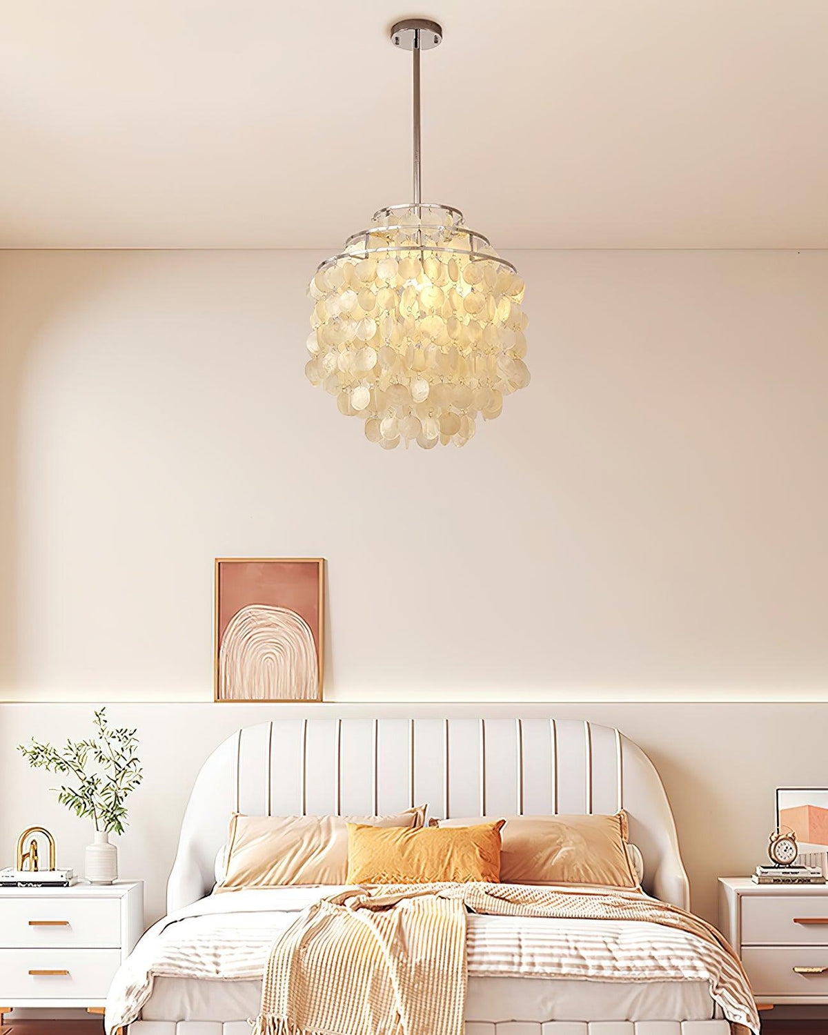 Vana Pendant Lamp Round Shell Chrome