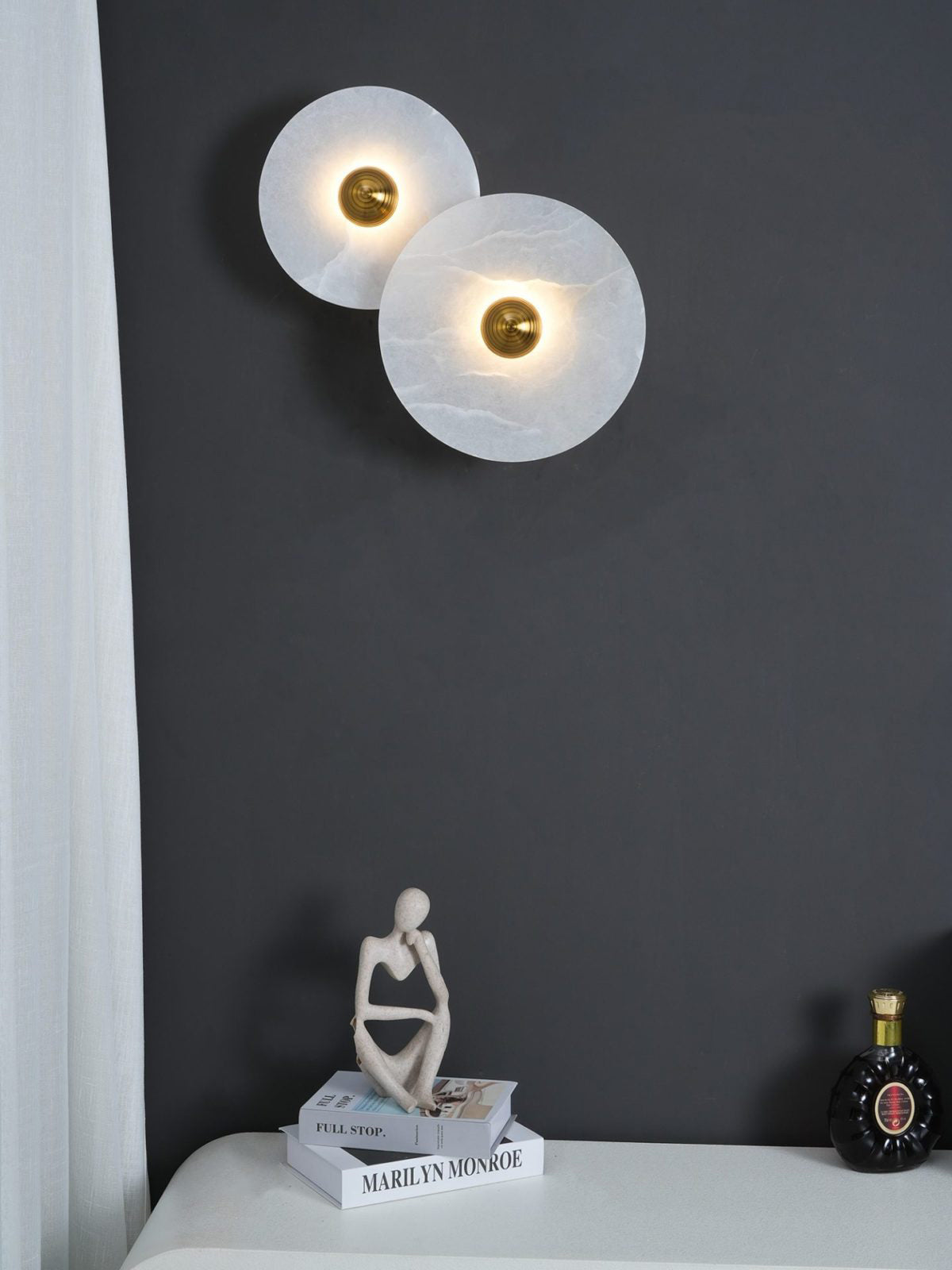 Round Wall Lamp Alabaster Fluted Brass - Neutral Decor