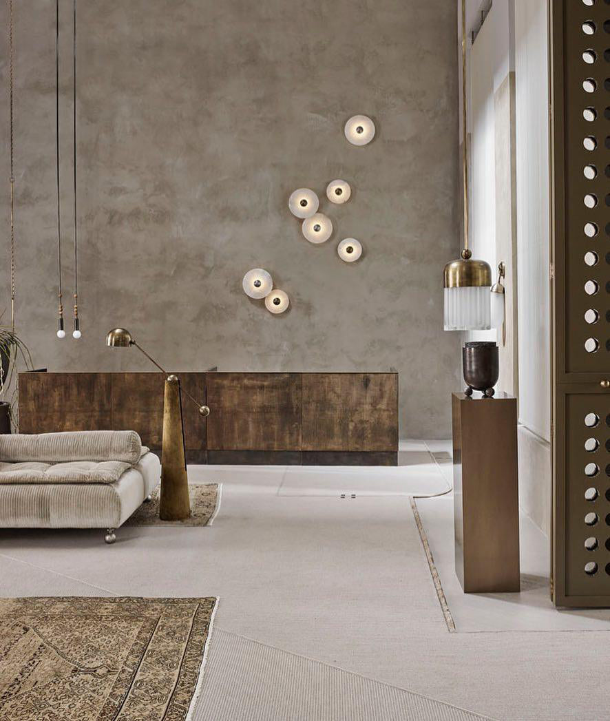 Round Wall Lamp Alabaster Fluted Brass - Neutral Decor