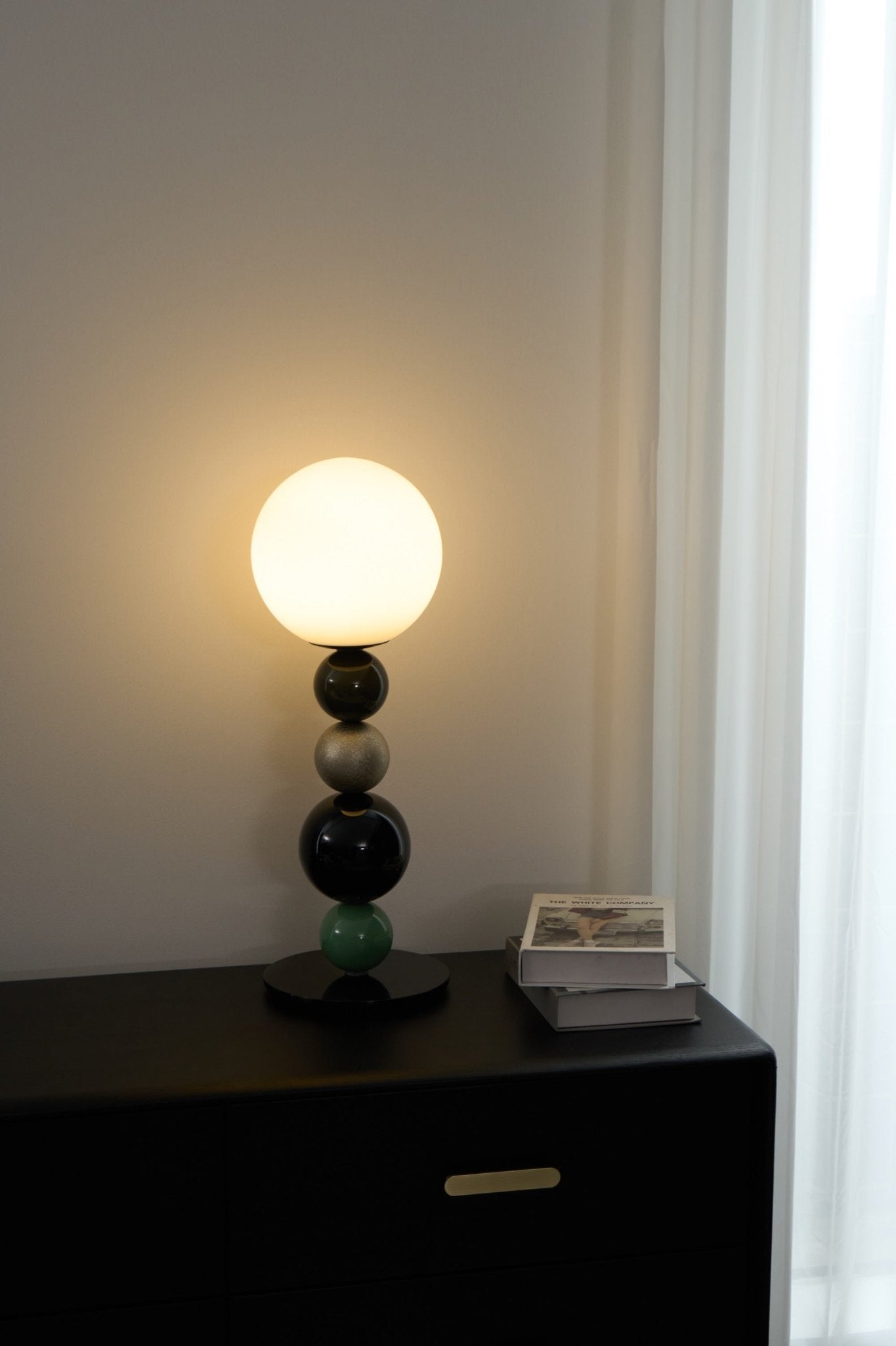 Orbital Balls Stacking Table Lamp