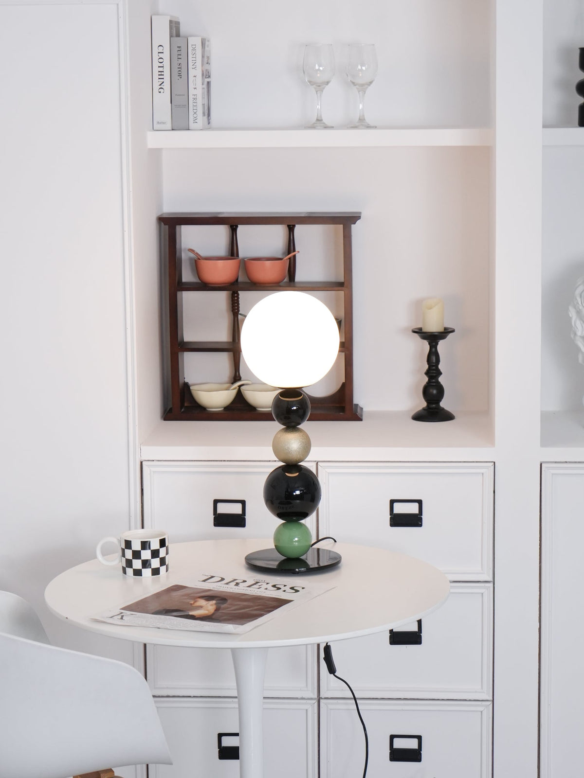 Orbital Balls Stacking Table Lamp