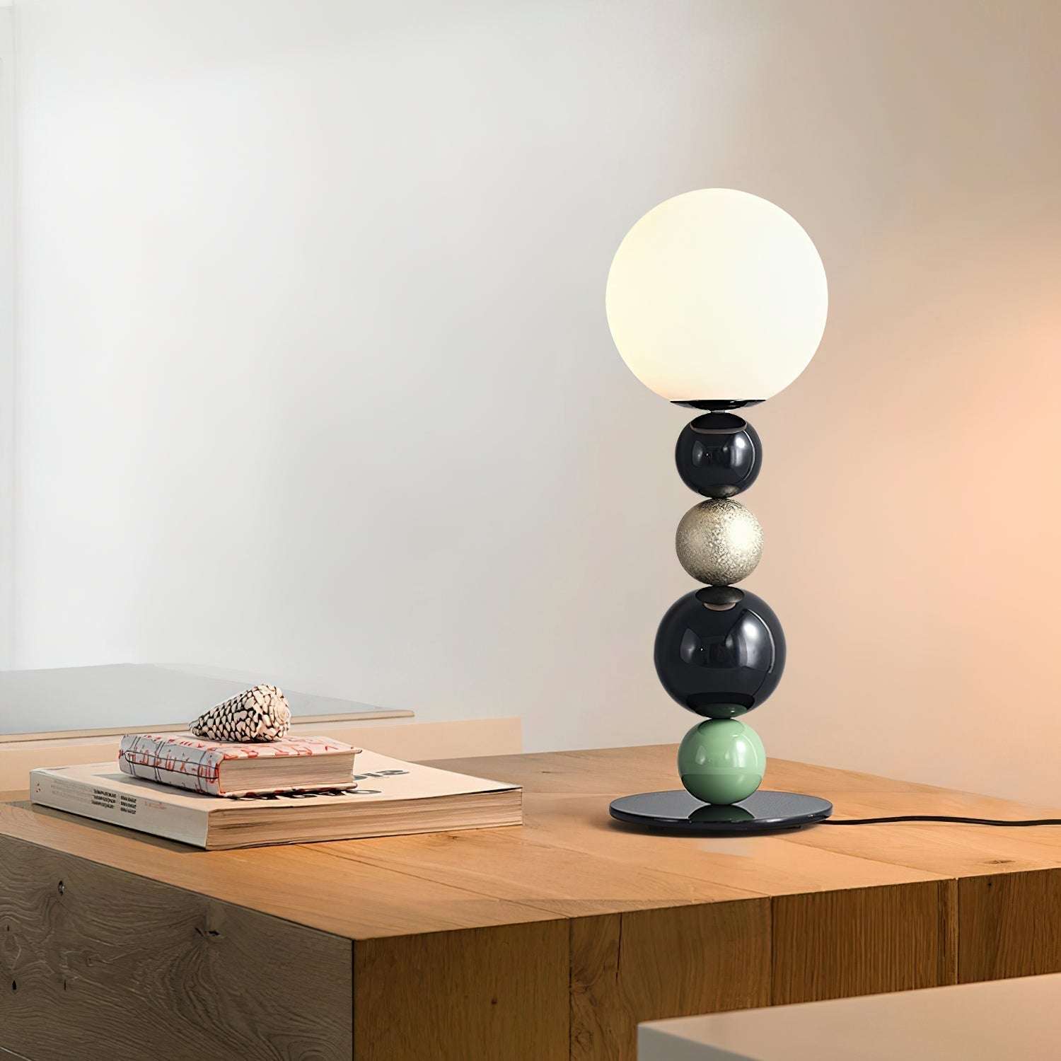Orbital Balls Stacking Table Lamp