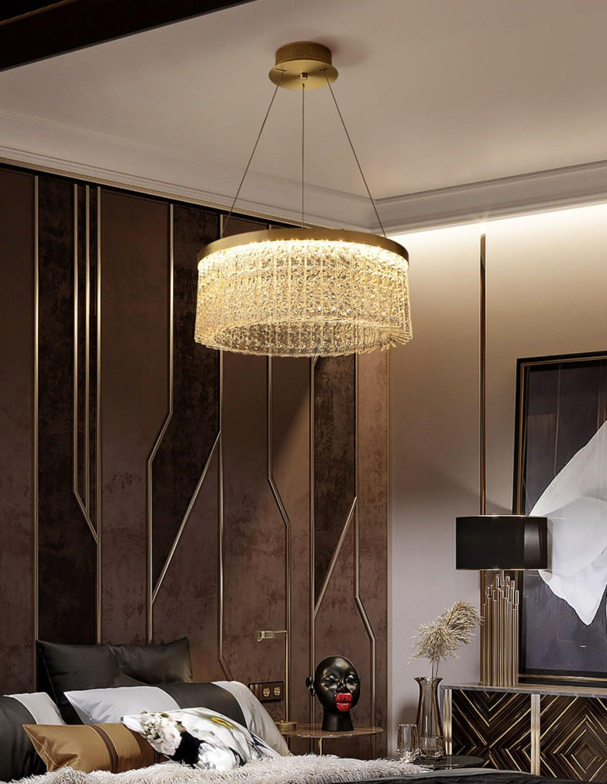 Seluira Chandelier Round Halo Crystal