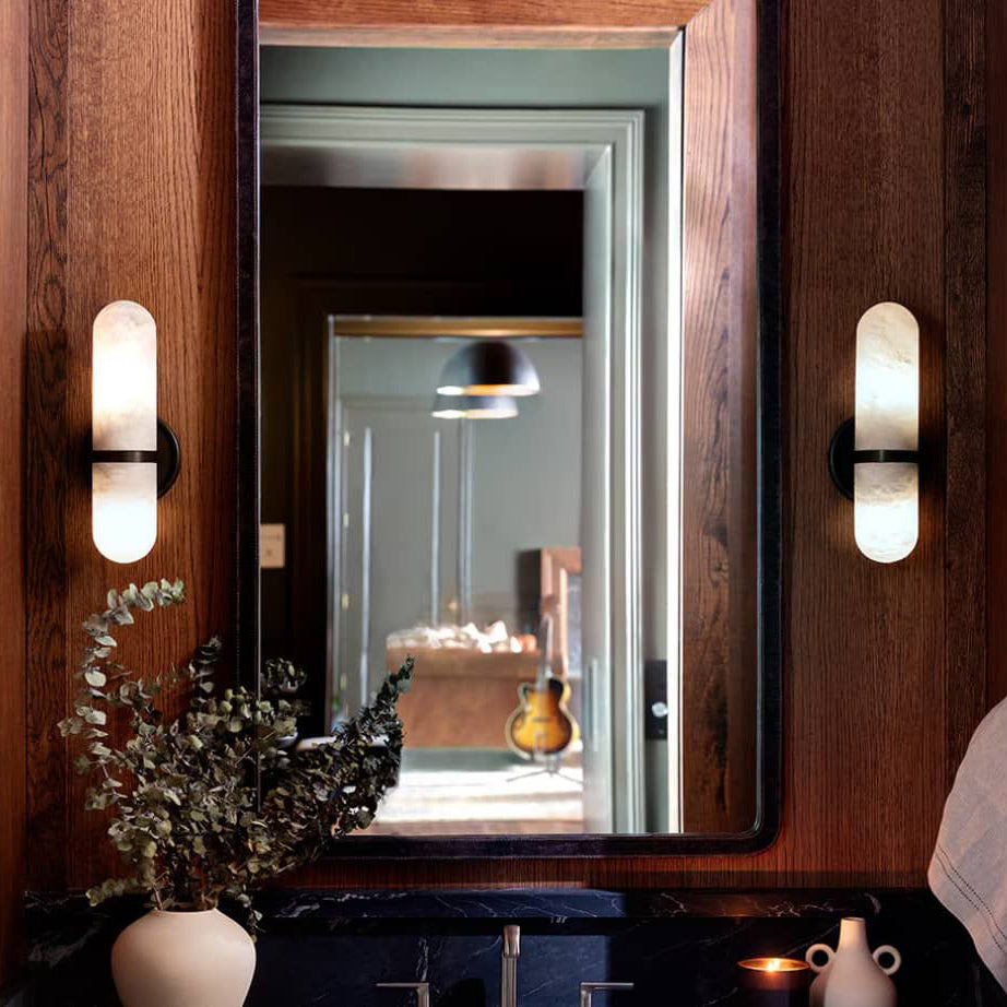 Salon Alabaster Wall Lamp