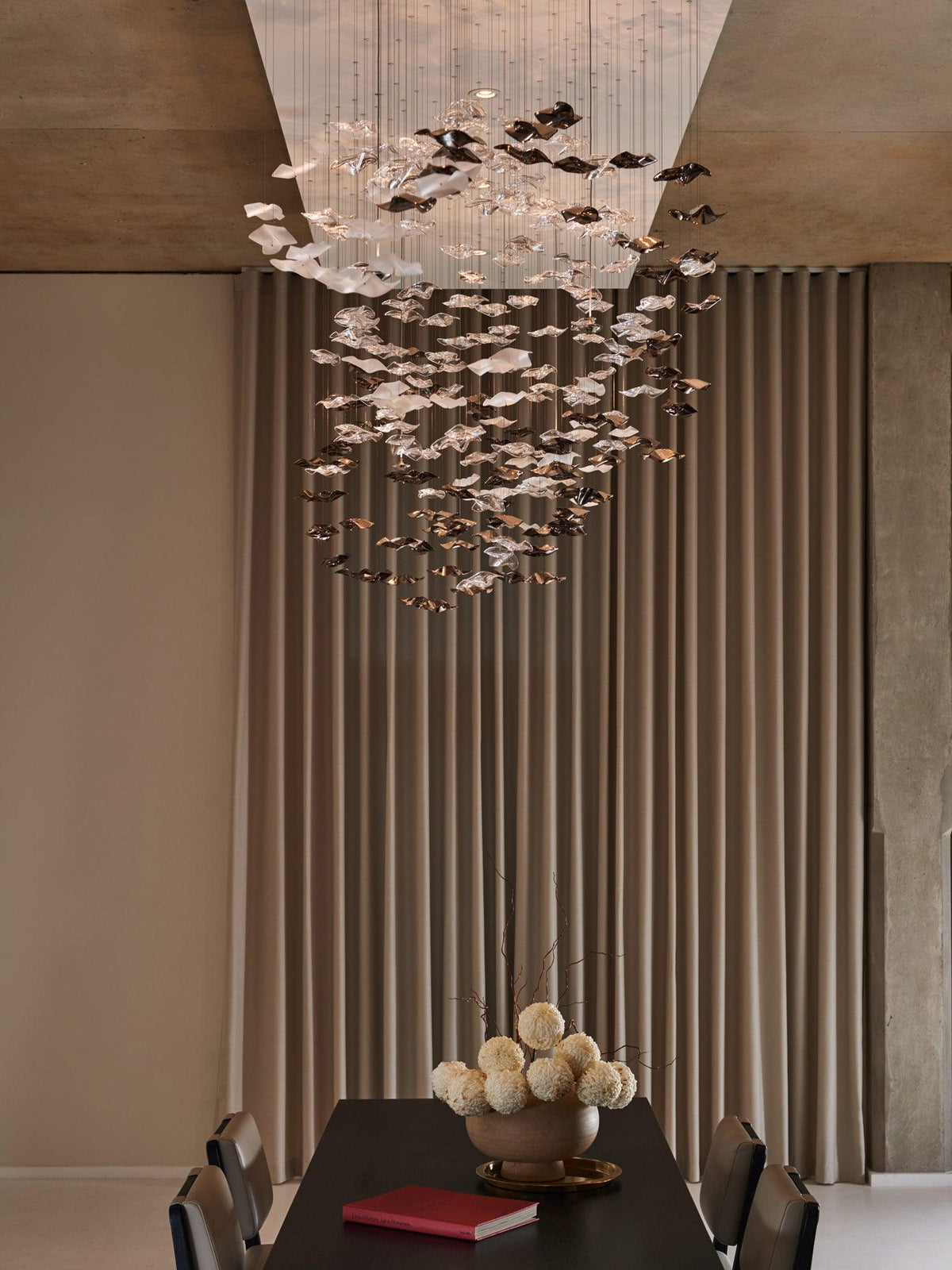 Lisk Luxury Brass Linear Chandelier