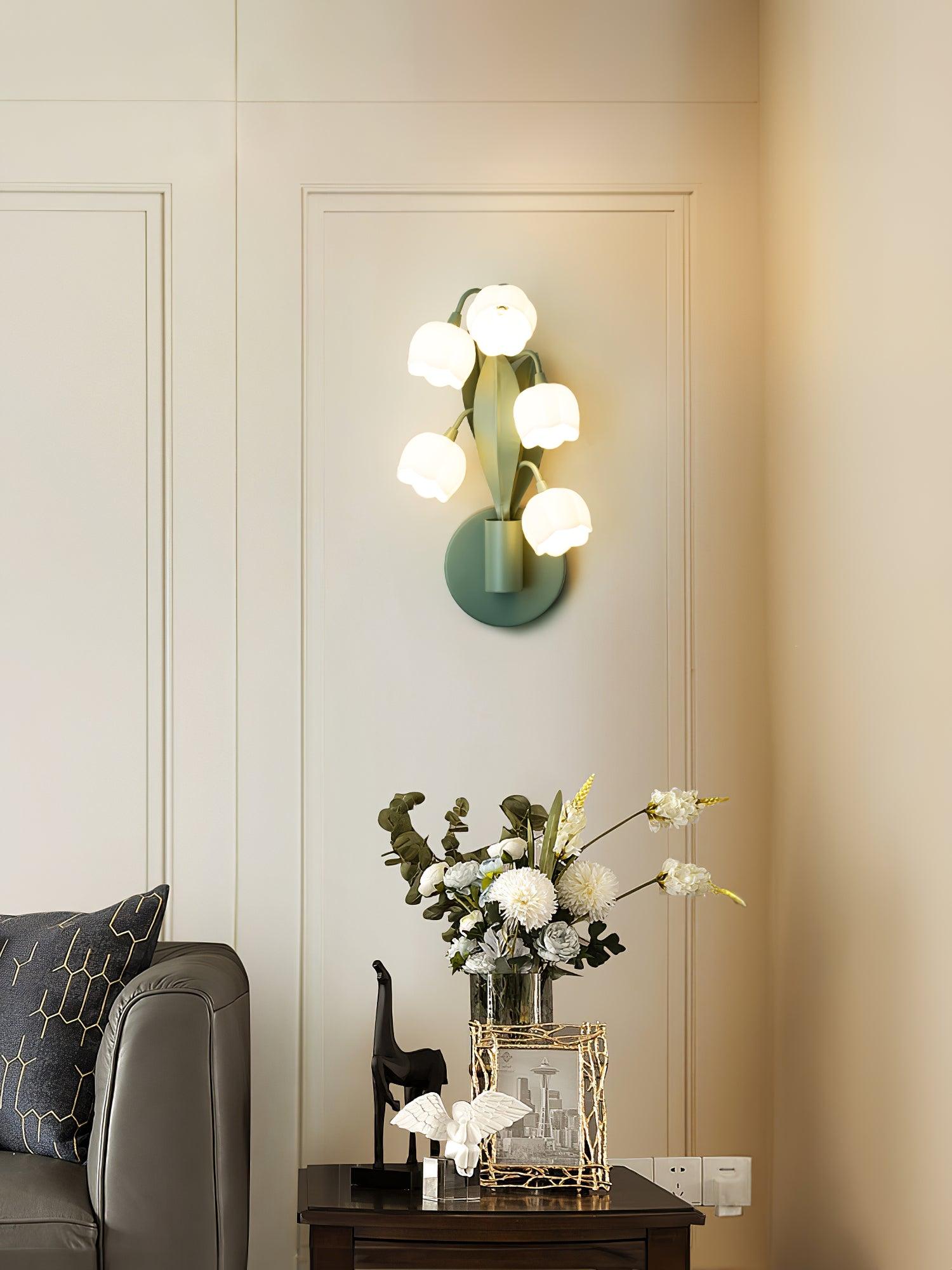 Lily Wall Lamp - Neutral Decor