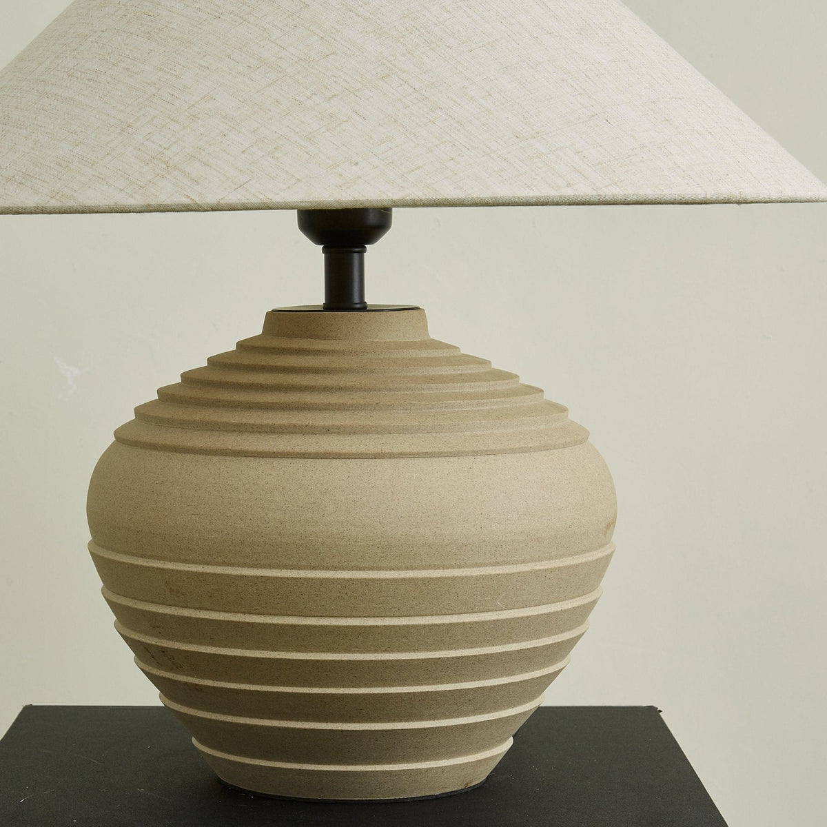 Serano Rustic Ridge Table Lamp