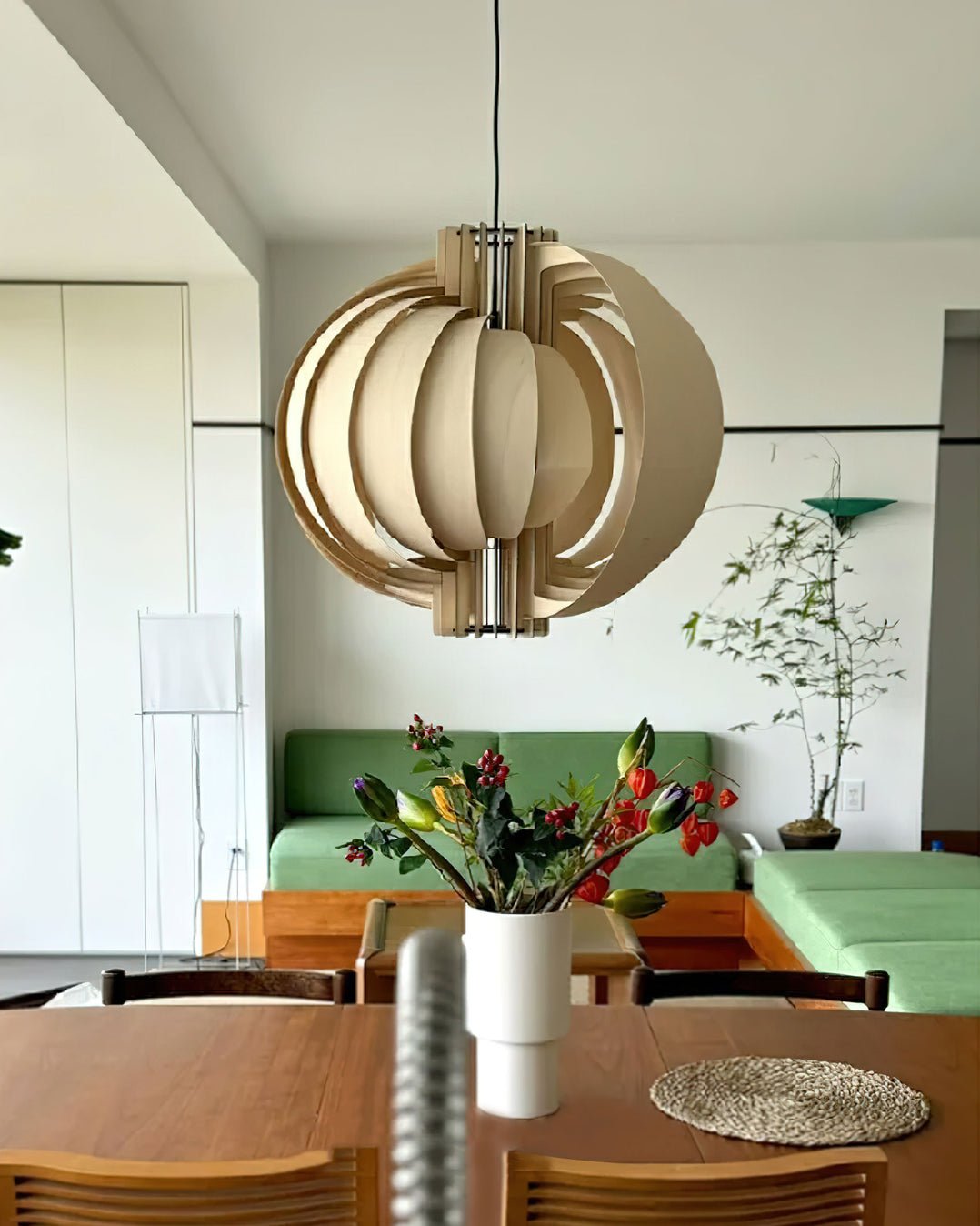 Ivraeus Premium Elegance Ring Wood Pendant Light