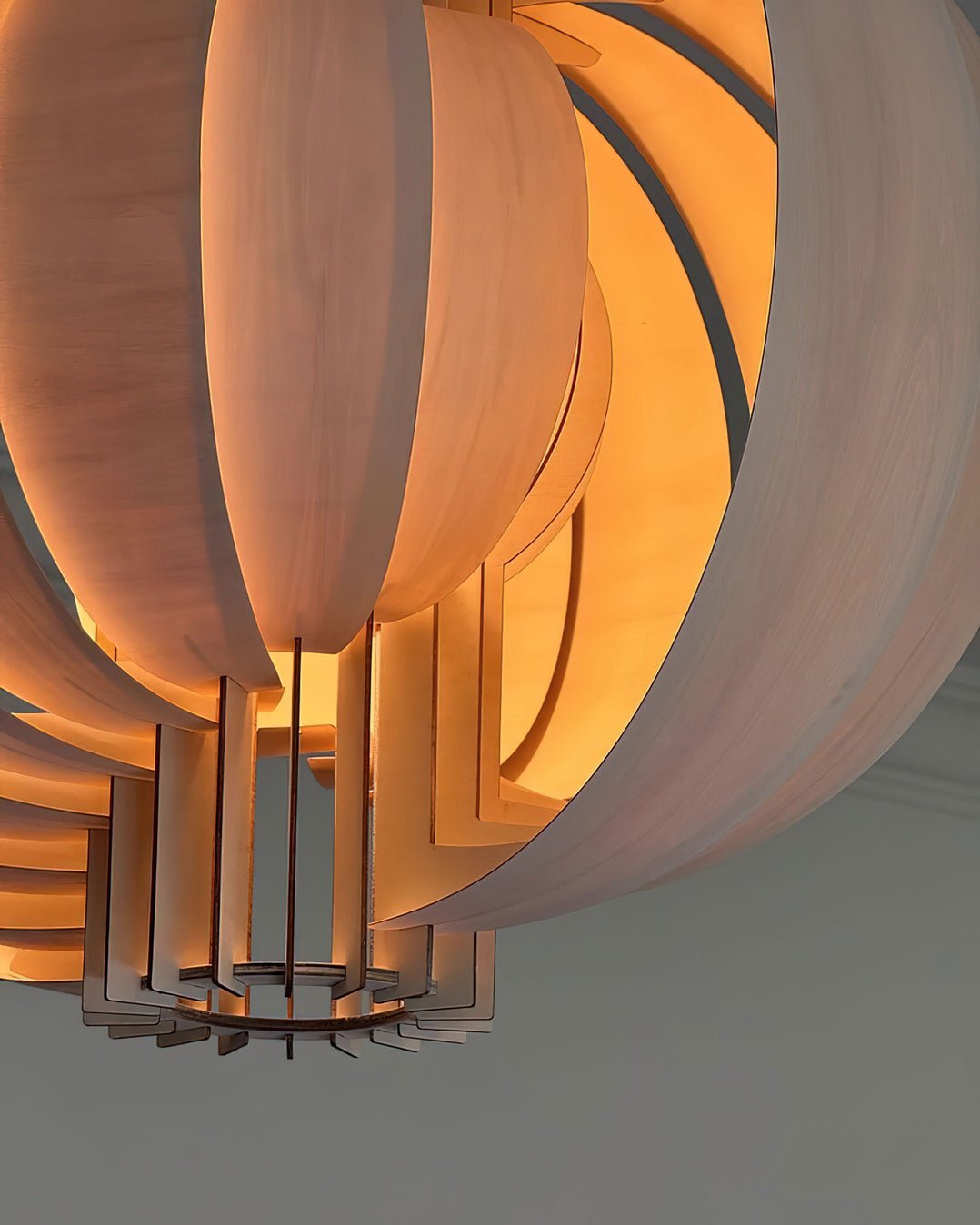 Ivraeus Premium Elegance Ring Wood Pendant Light
