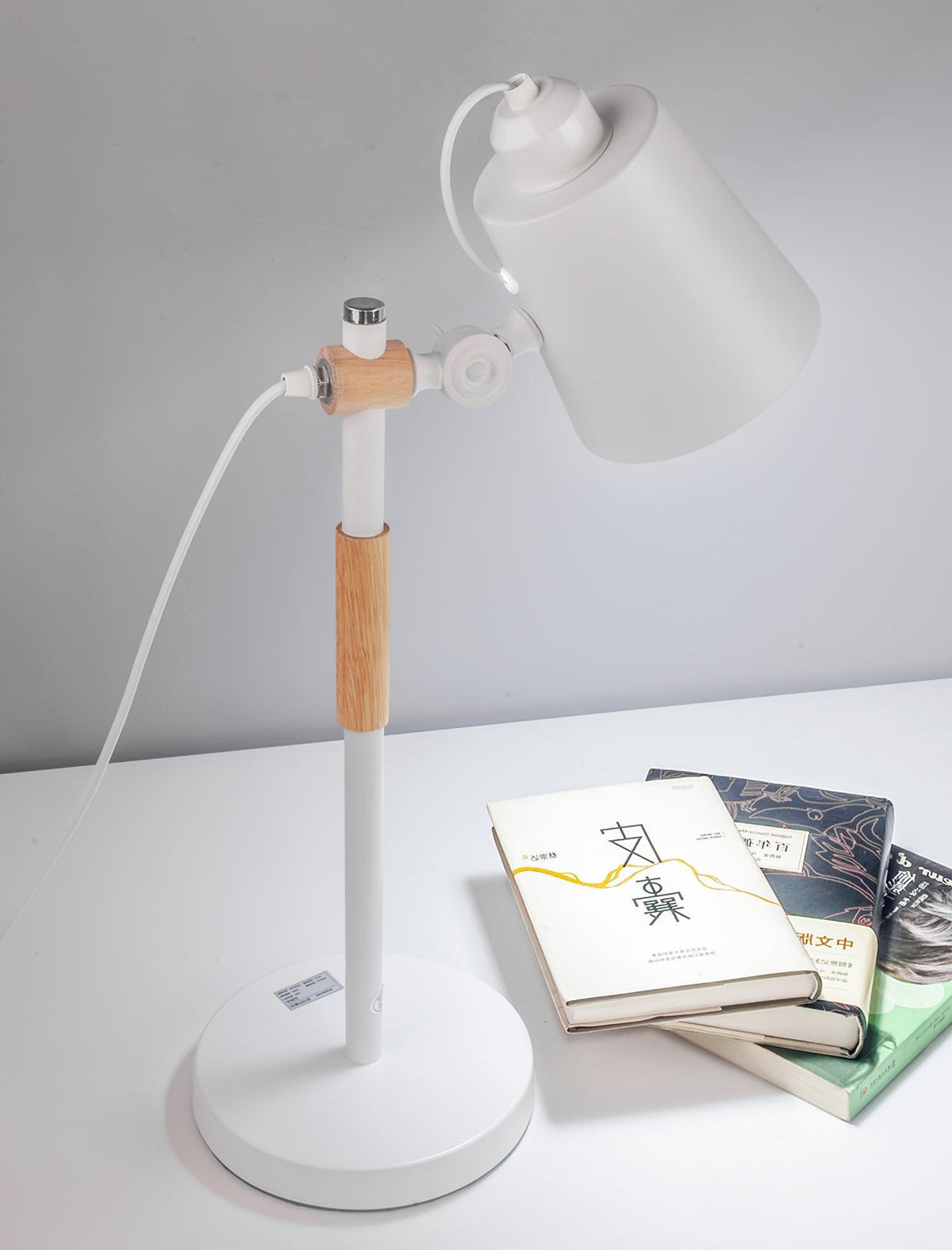 Addyson Minimalist Table Lamp