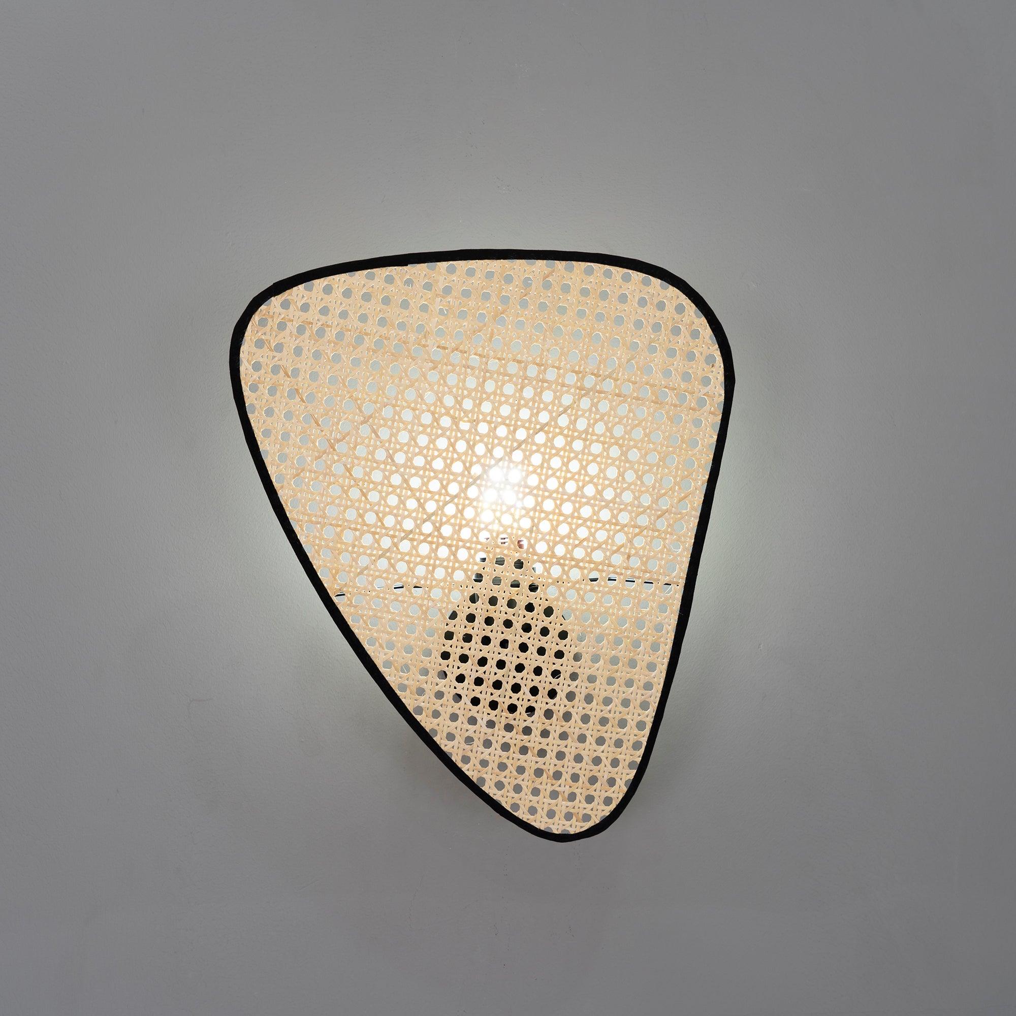 Caneira Art Natural Cannage Bamboo Sconce Wall lamp