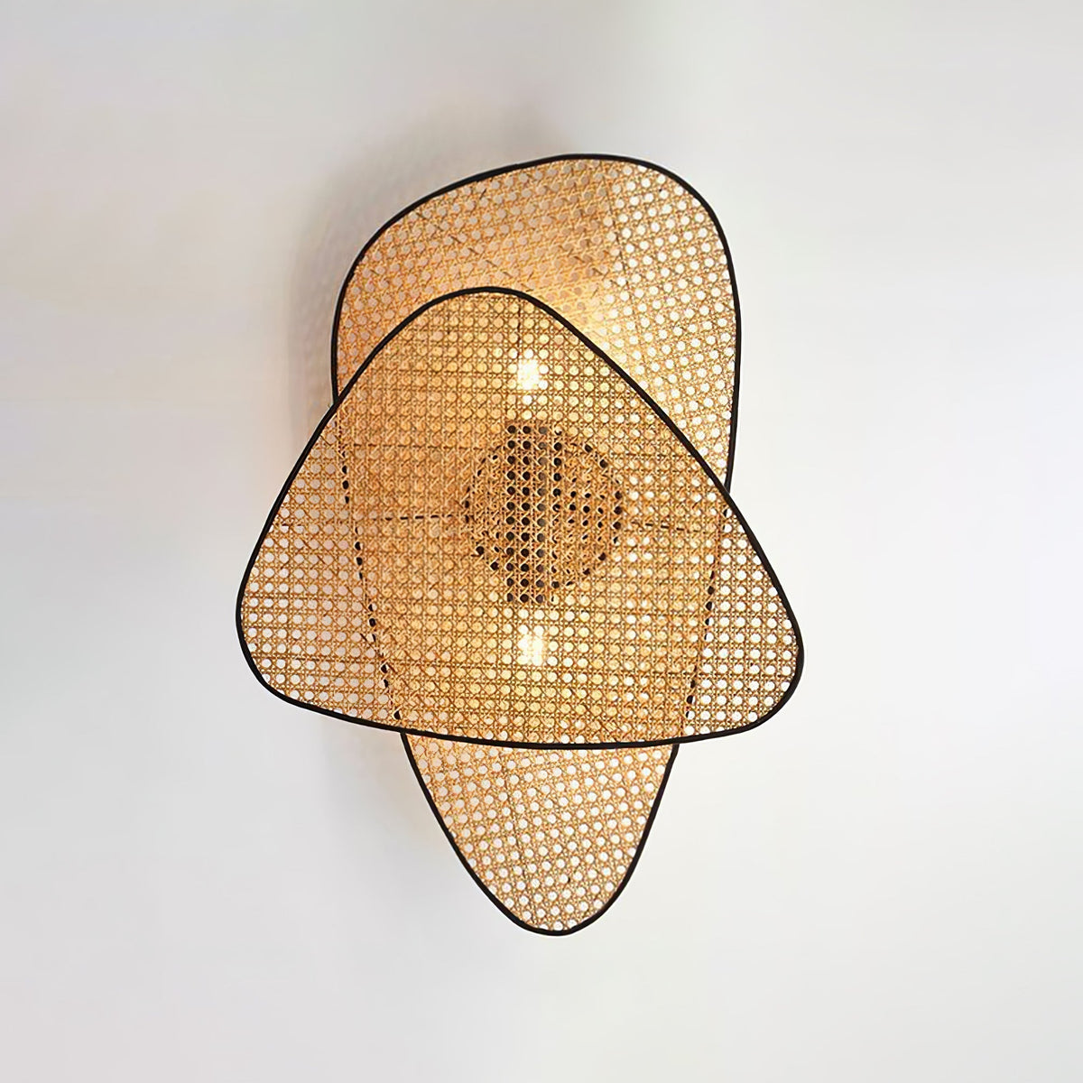 Caneira Art Natural Cannage Bamboo Sconce Wall lamp