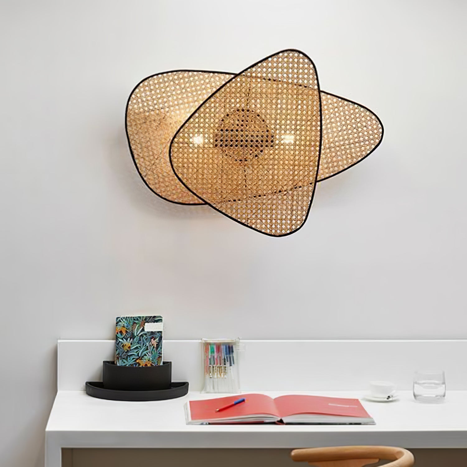 Caneira Art Natural Cannage Bamboo Sconce Wall lamp