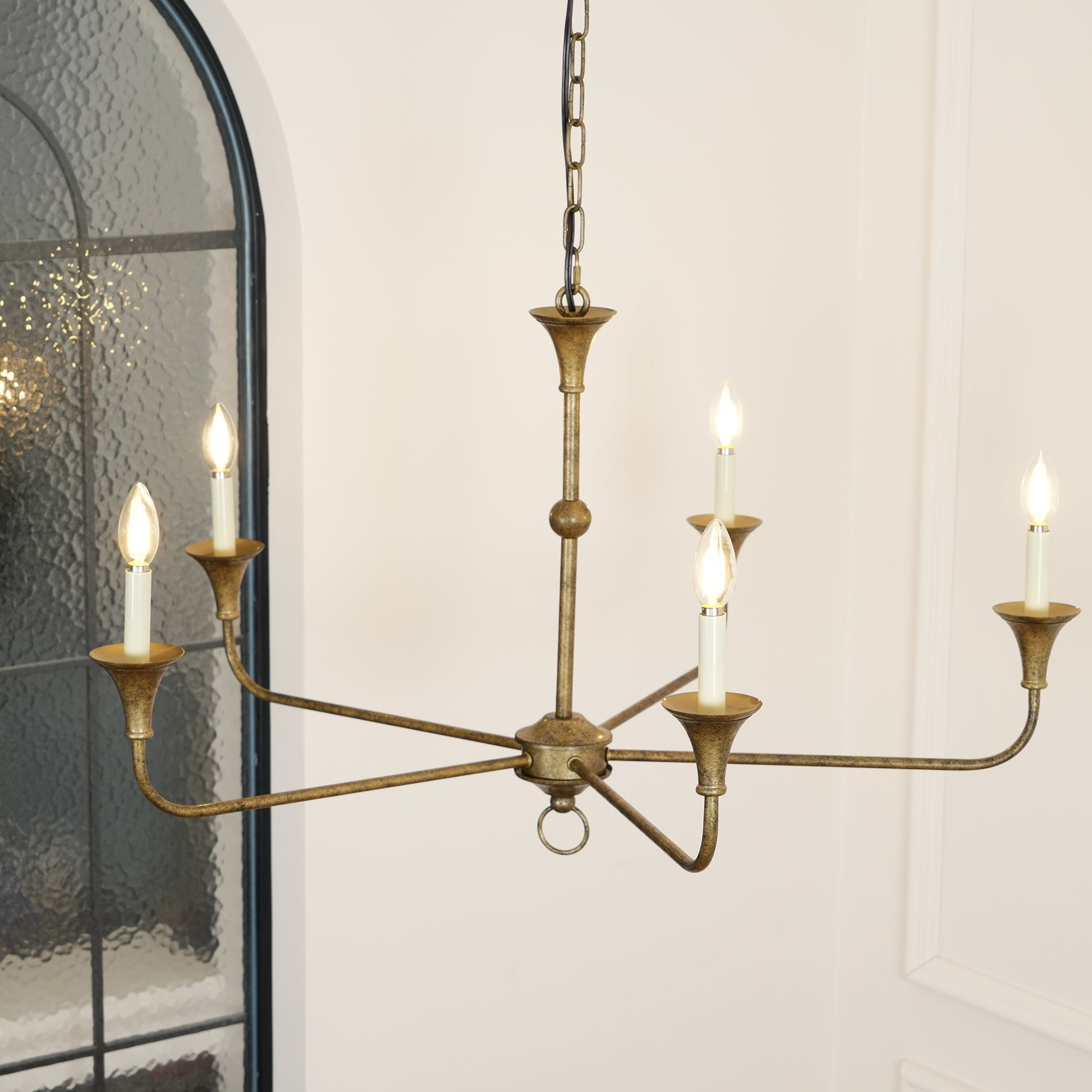 Lustra Candle Chandelier Elegant - Neutral Decor