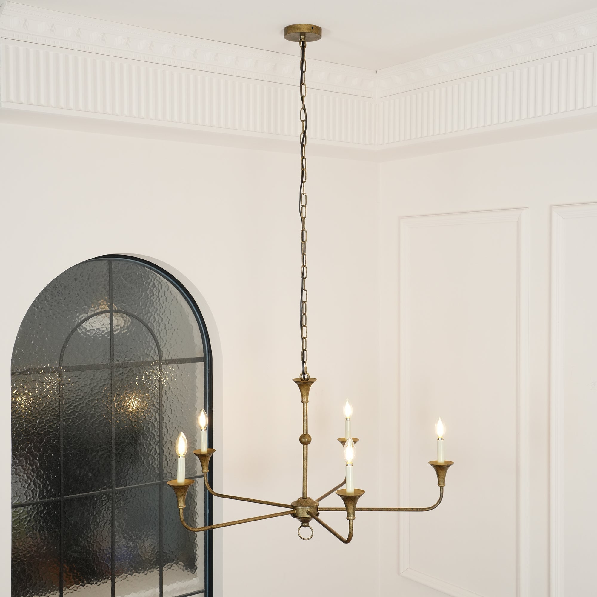 Lustra Candle Chandelier Elegant - Neutral Decor