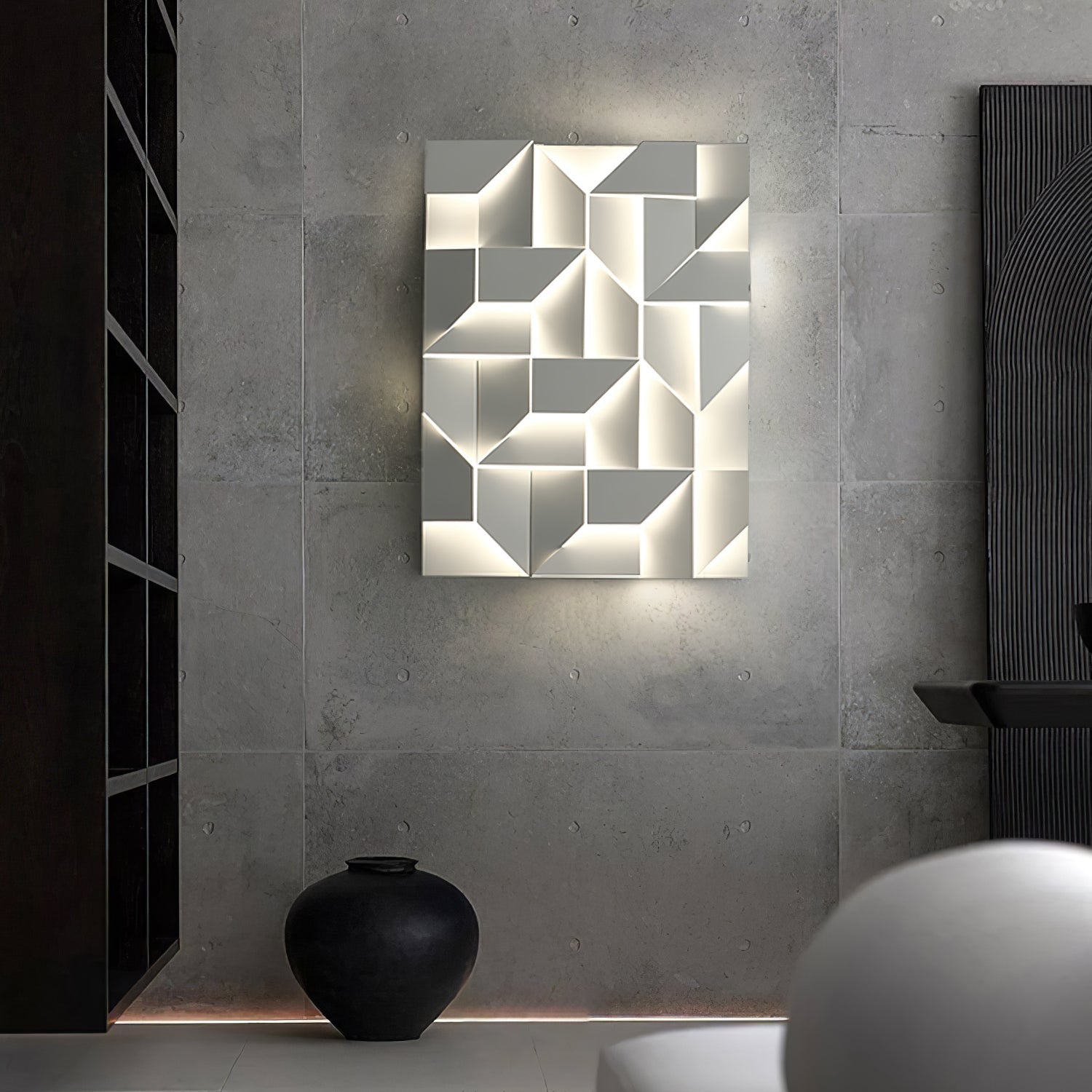 Arthaen Shadows Grand Sconce Wall lamp