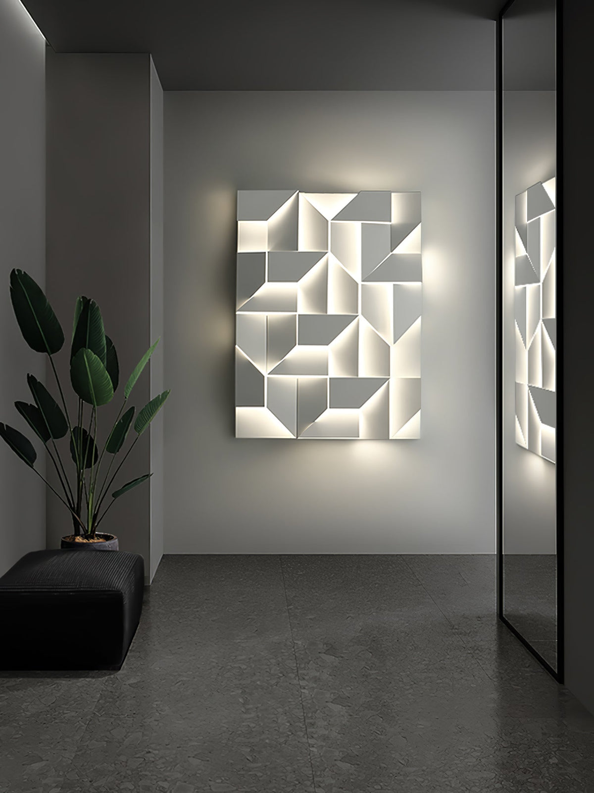 Deloza Shadows Rechargeable Grand Sconce Wall lamp