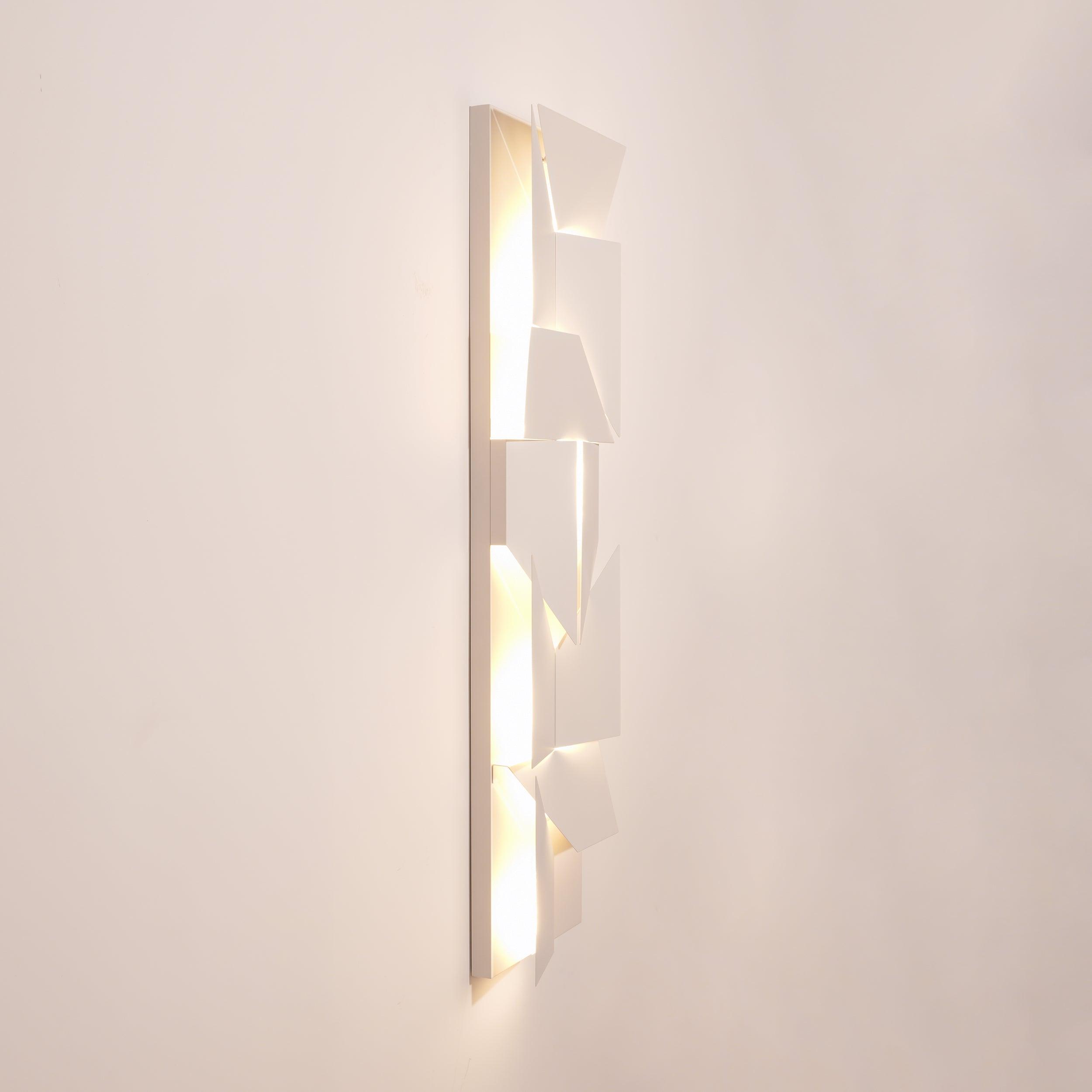 Wynor Shadows Grand Sconce Wall Lamp