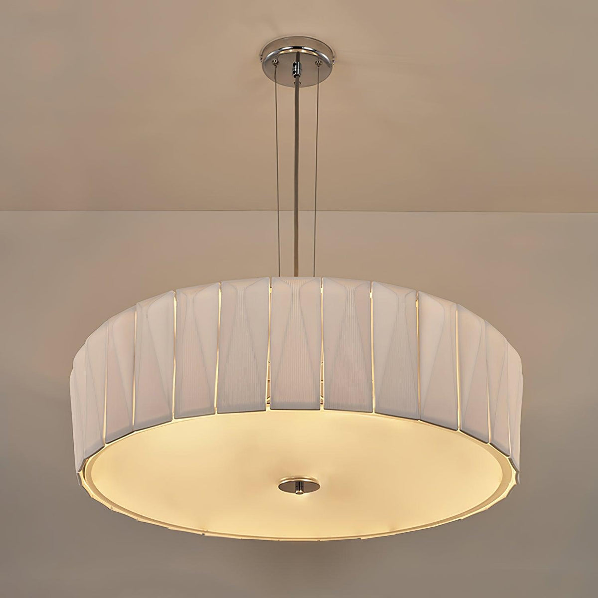 Vaeliora Ribbed Ceramic Pendant Light