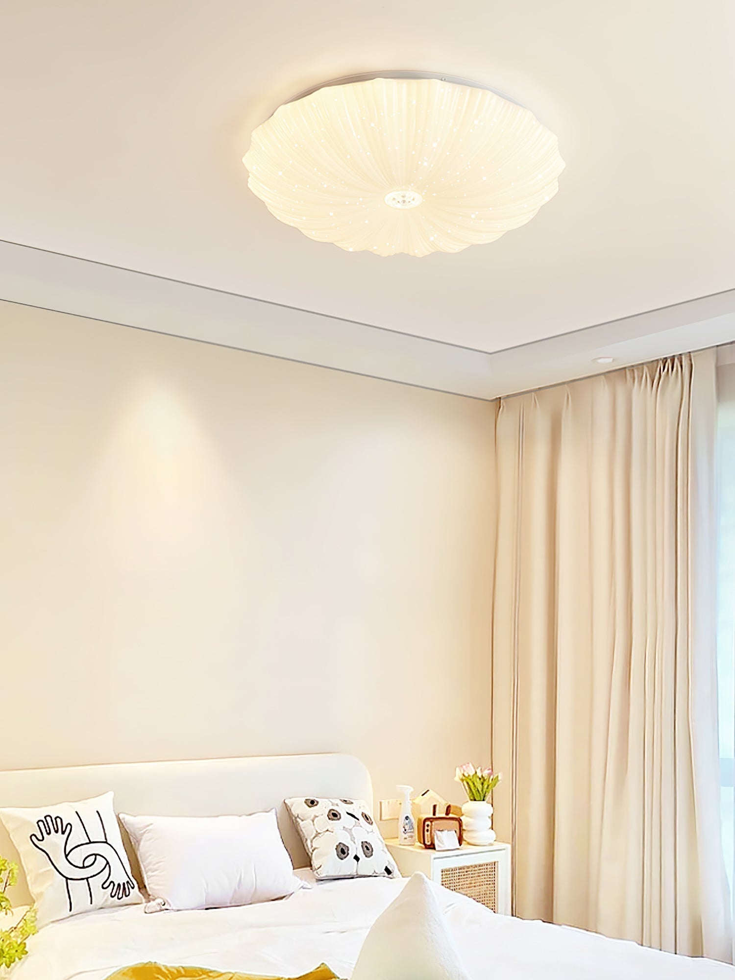 Coloria Nordic Art Shell Round Ceiling Lamp - Neutral Decor