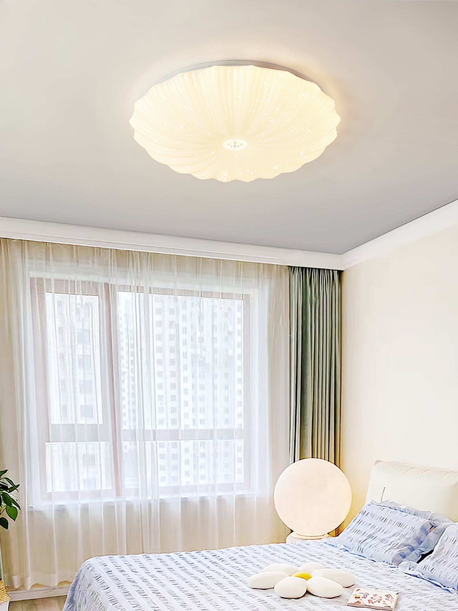 Coloria Nordic Art Shell Round Ceiling Lamp - Neutral Decor