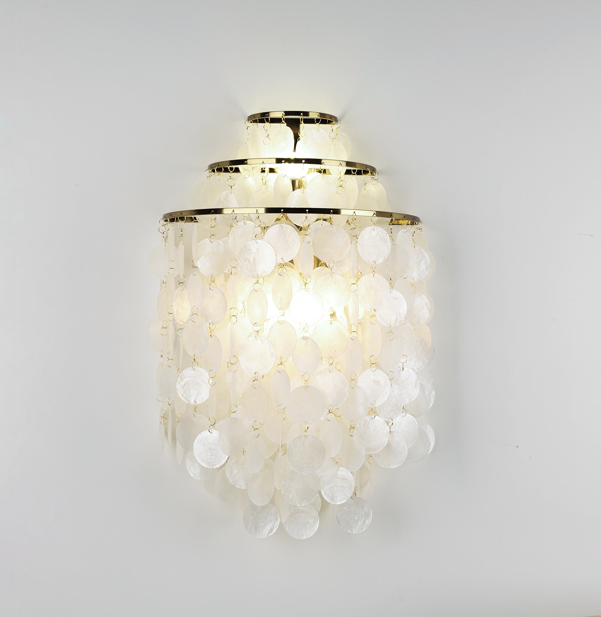 Shell Postmodern Luxury Cascading Wall Light