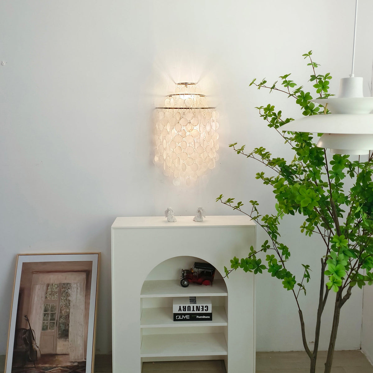 Shell Postmodern Luxury Cascading Wall Light