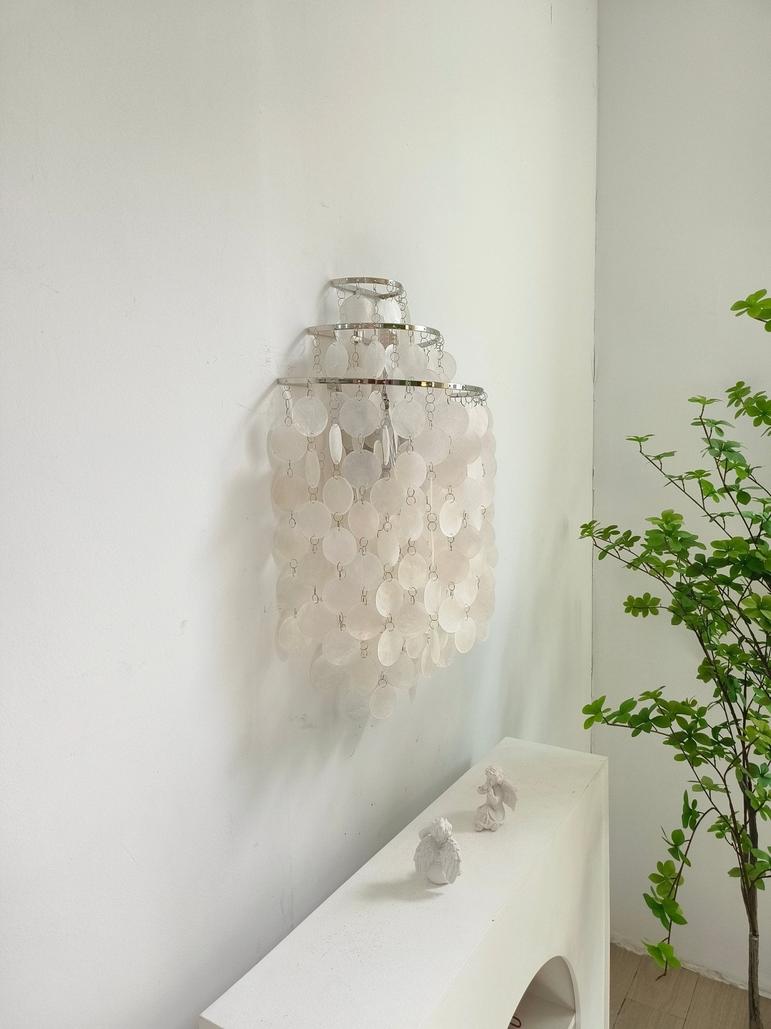Shell Postmodern Luxury Cascading Wall Light