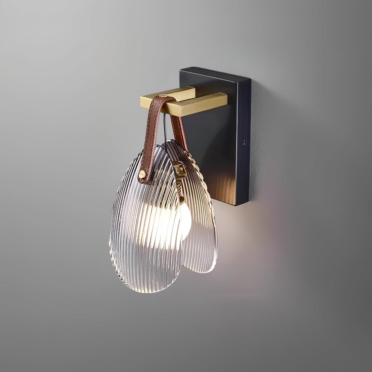 Teriisenne Wall Lamp