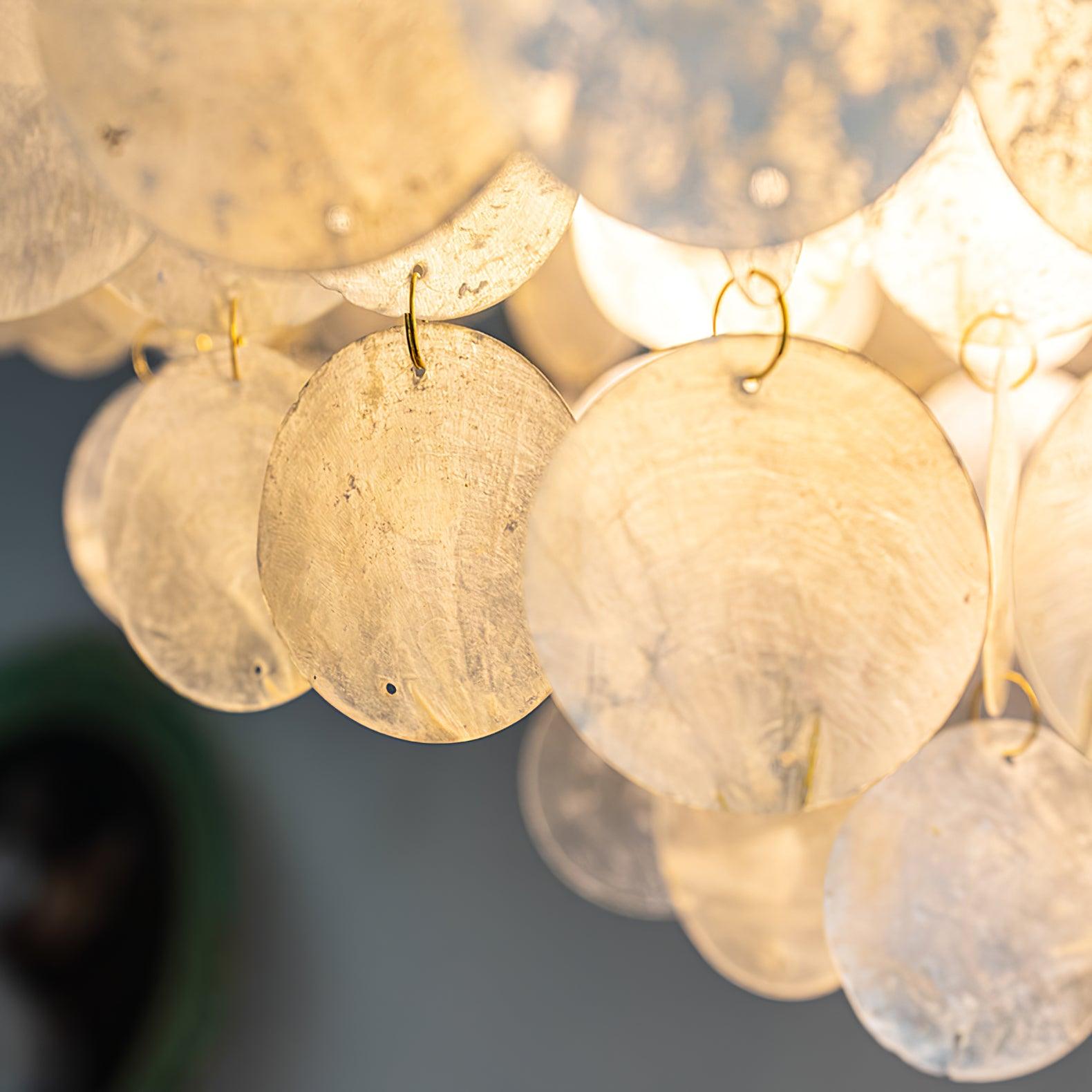 Esileth Postmodern Luxury Shell Wind Chime Chandelier