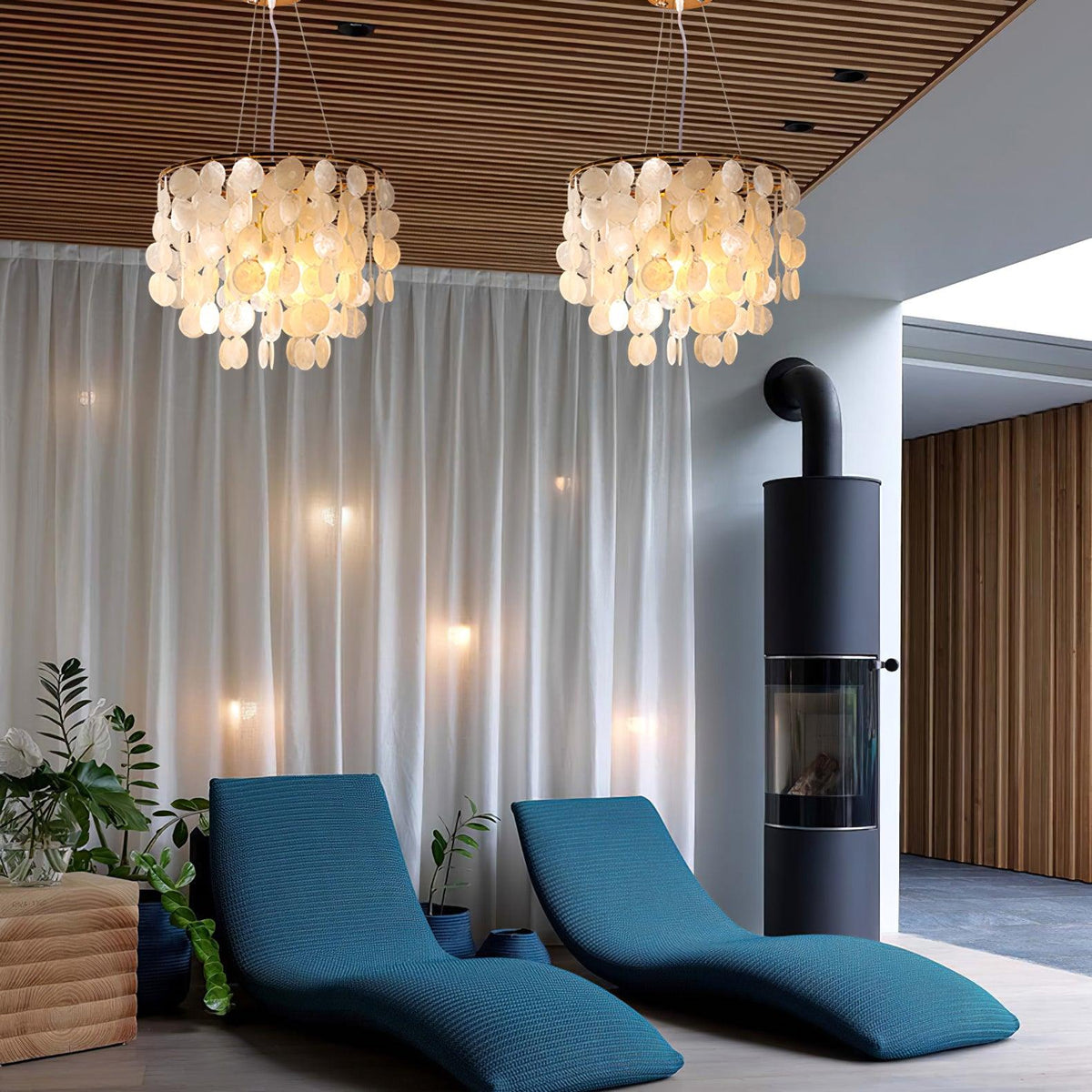 Esileth Postmodern Luxury Shell Wind Chime Chandelier
