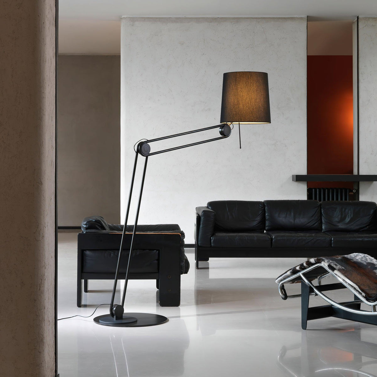Zarina Minimalist Fabric Floor Lamp
