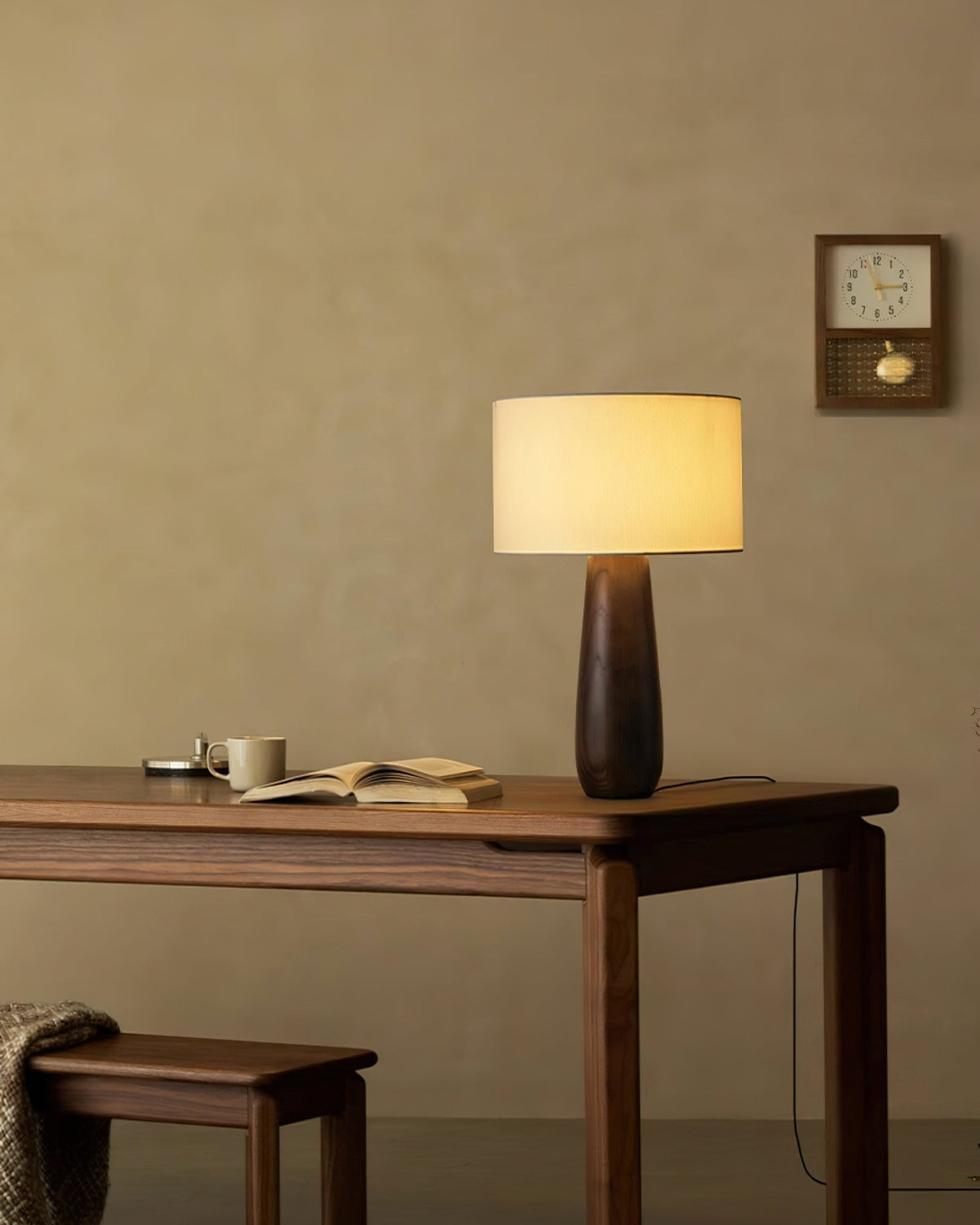 Aero Nordic Fabric Table Lamp