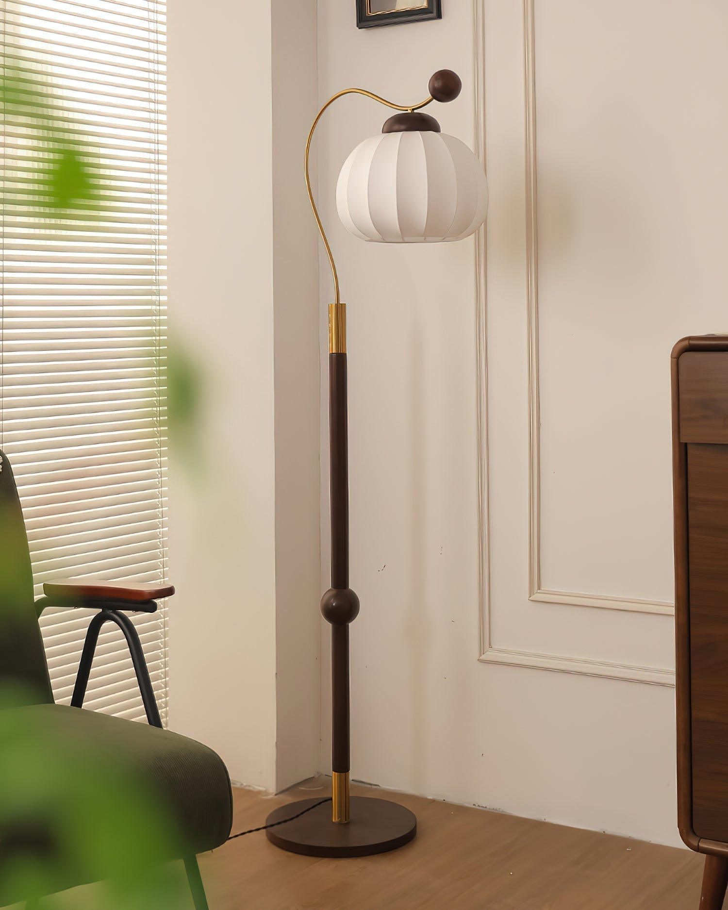 Devenor Silk Wood Floor Lamp