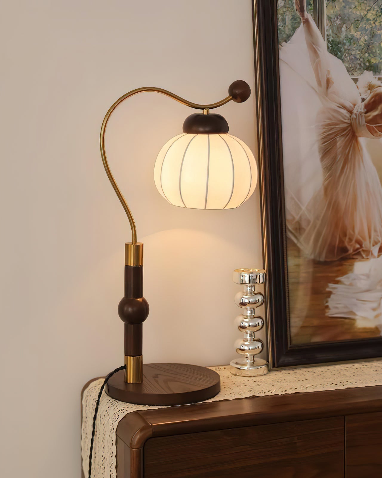 Zyran Silk Wood Retro Table Lamp