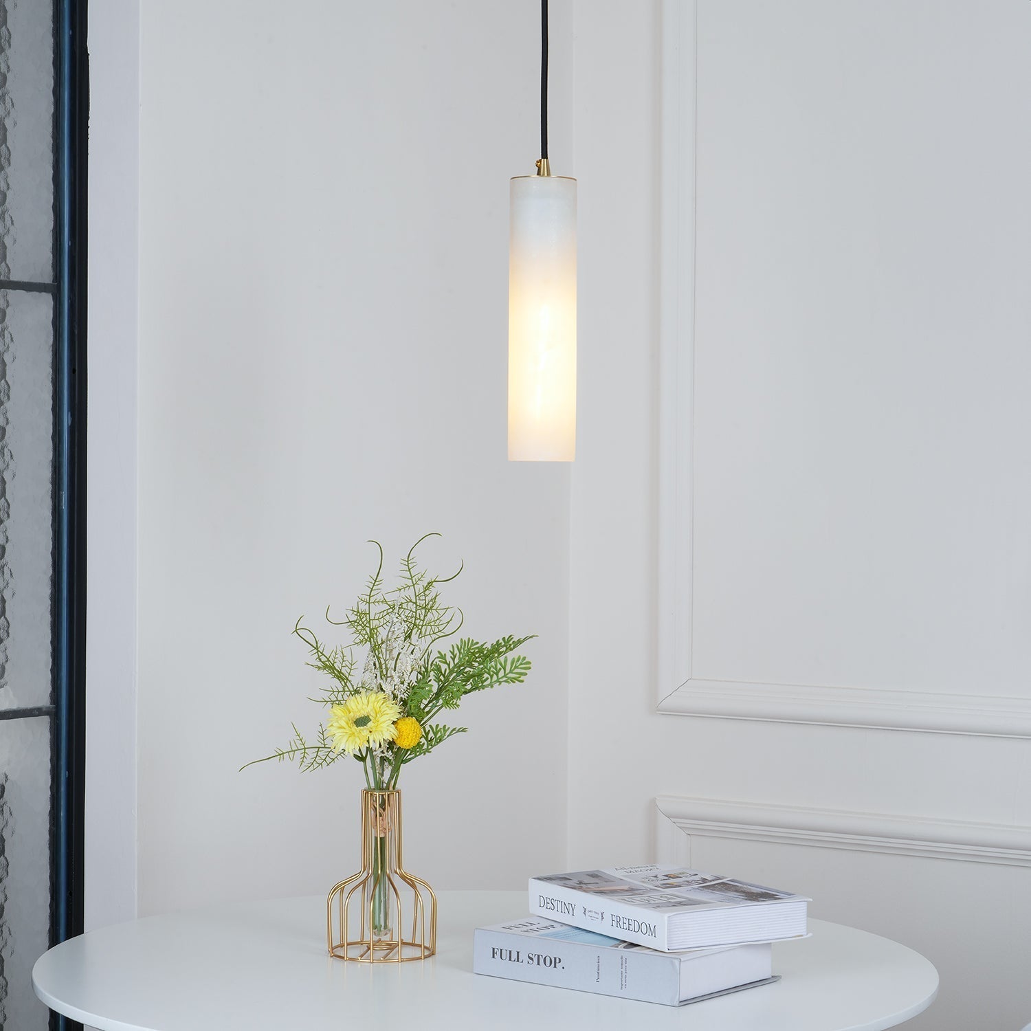 Lunexi Cluster Alabaster Pendant Light