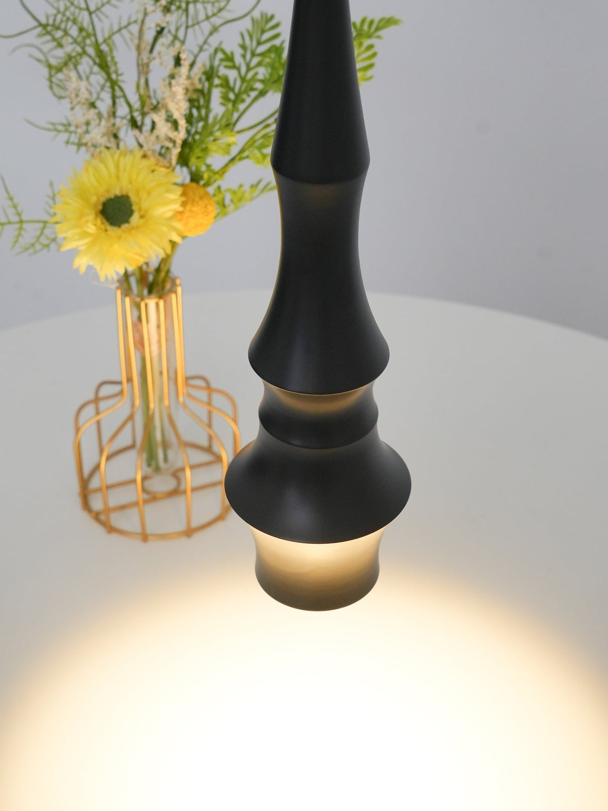 Elaran Aluminum Minimalistic Pendant Light