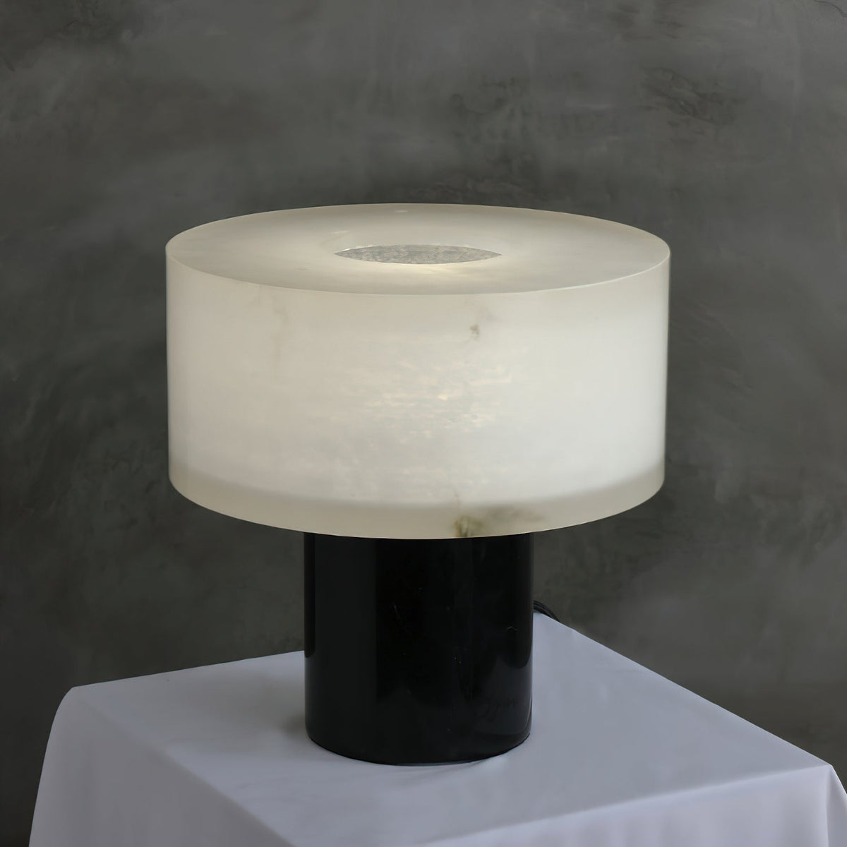 Noriseria Table Lamp
