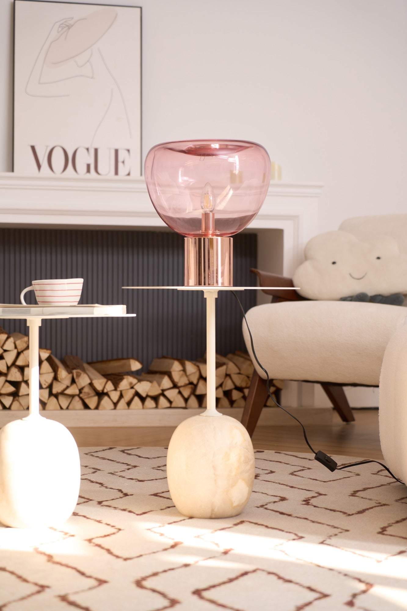 Jade Modern Table Lamp - Neutral Decor