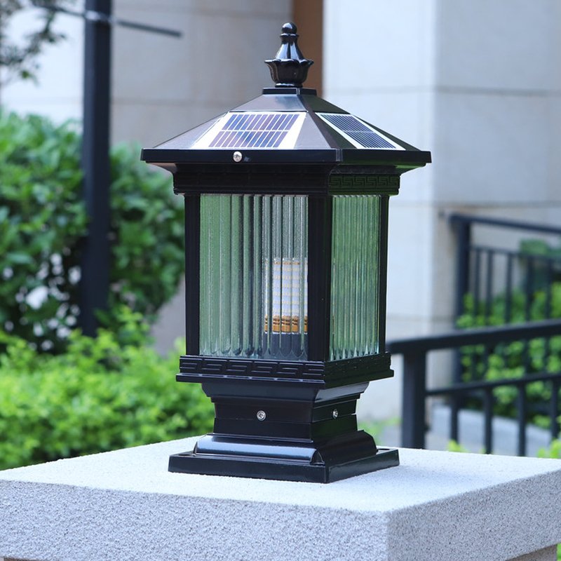 Ray  Vintage Classic Lantern Solar Outdoor Light
