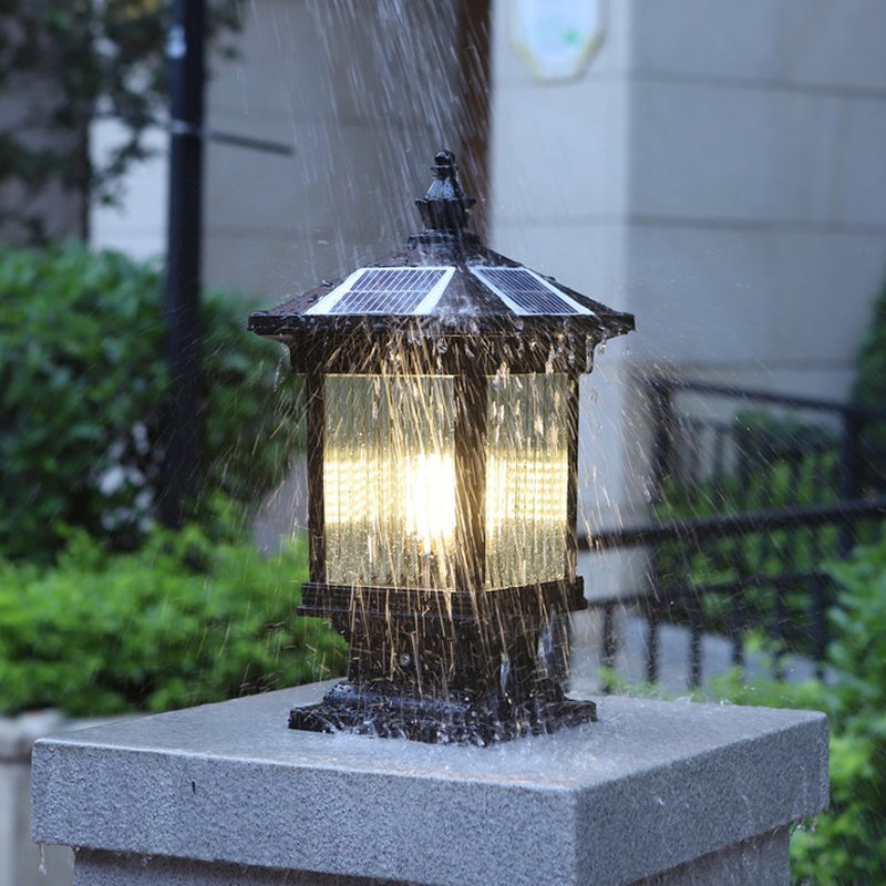 Ray  Vintage Classic Lantern Solar Outdoor Light