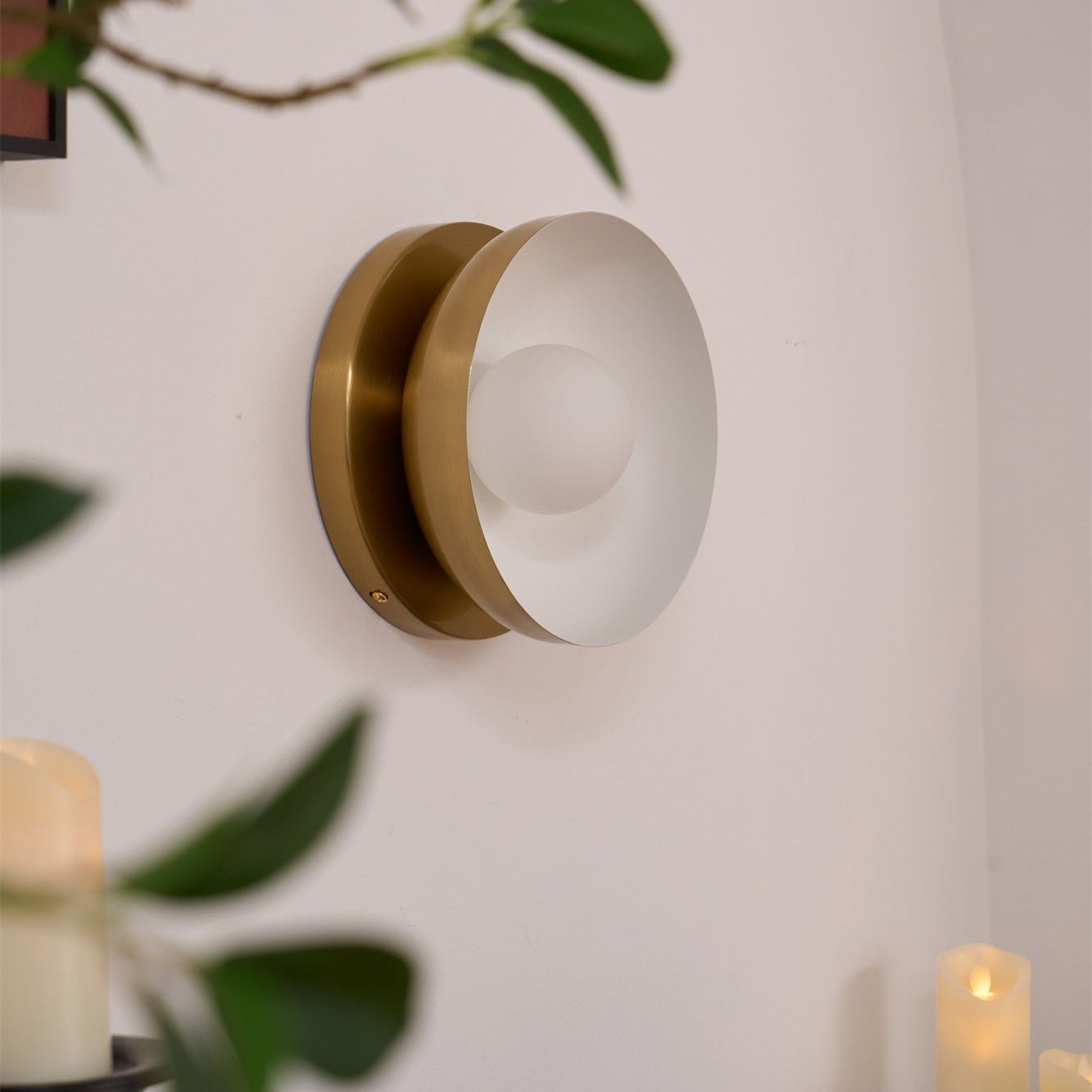 Eirearia Modern Minimalist Solar Eclipse Brass Glass Wall Light