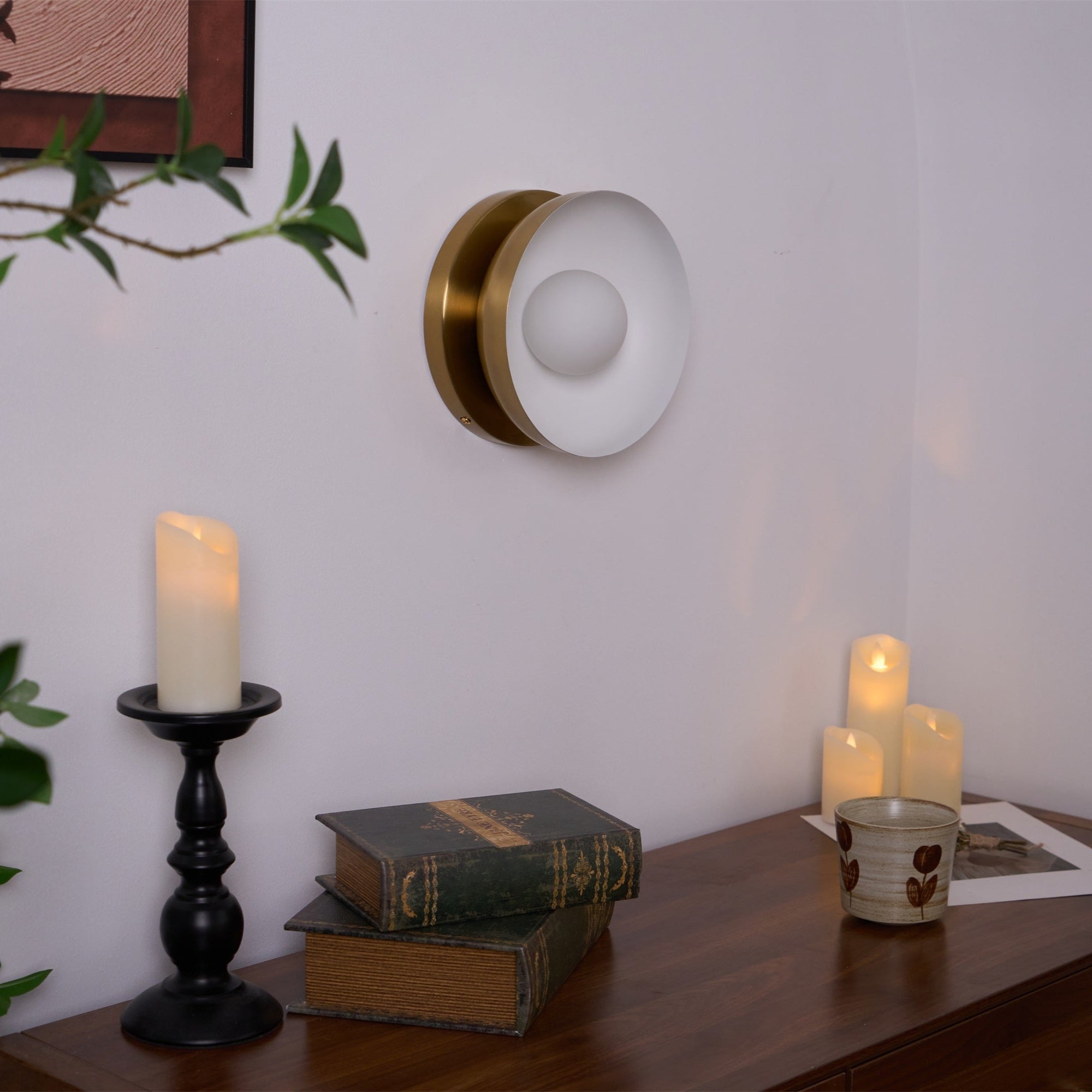 Eirearia Modern Minimalist Solar Eclipse Brass Glass Wall Light