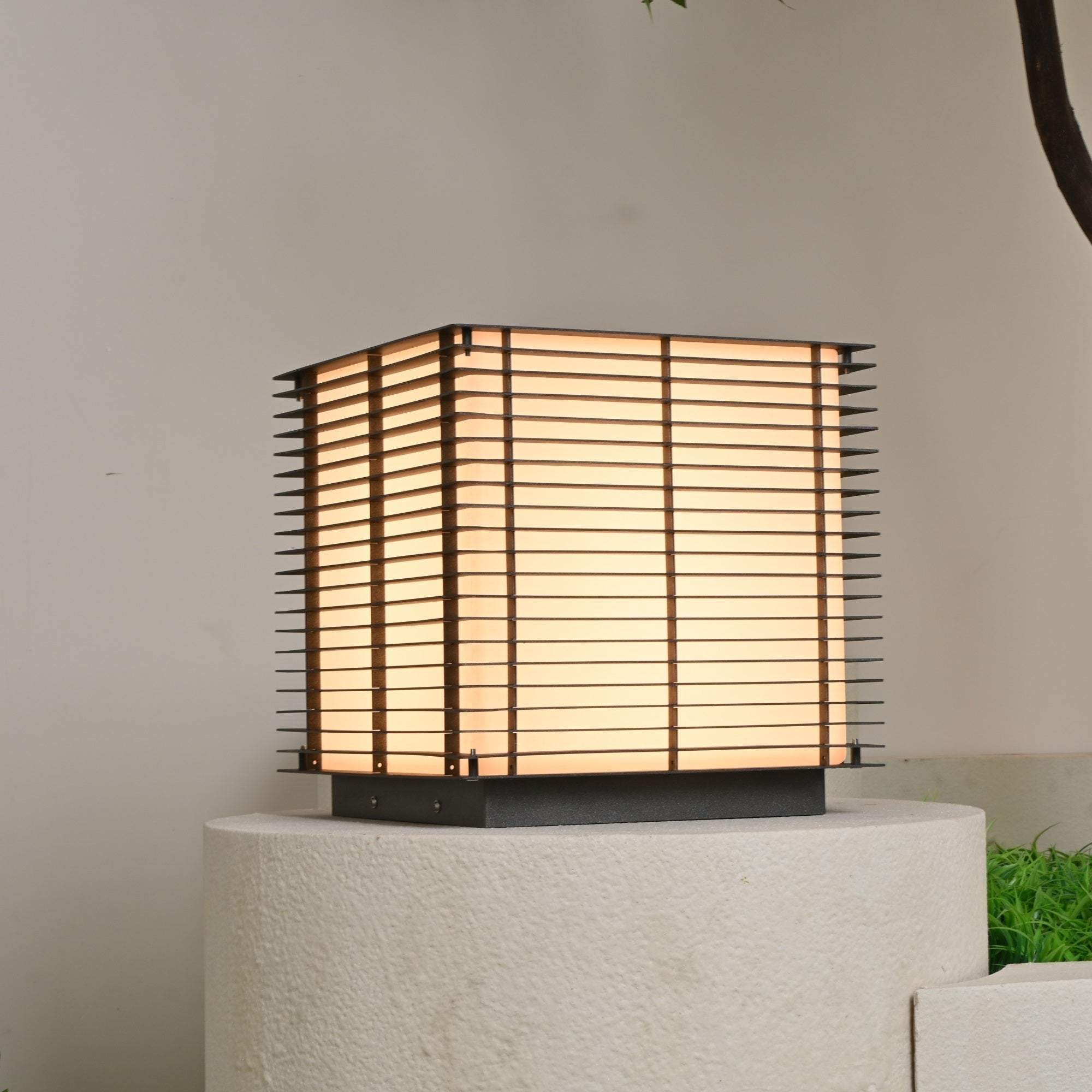 Cubra Grid Post Outdoor Light