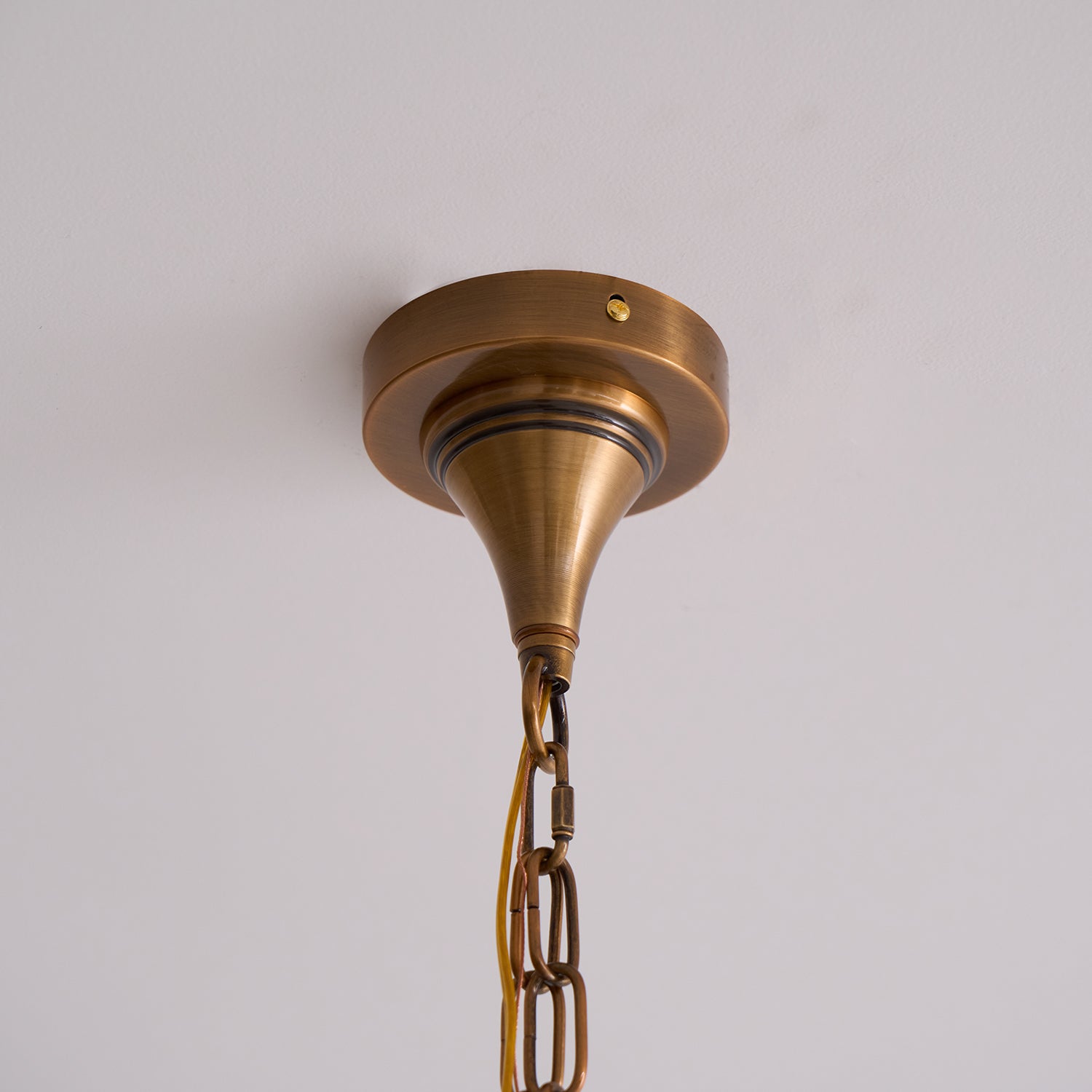 Vianel Vintage Pendant Light - Neutral Decor