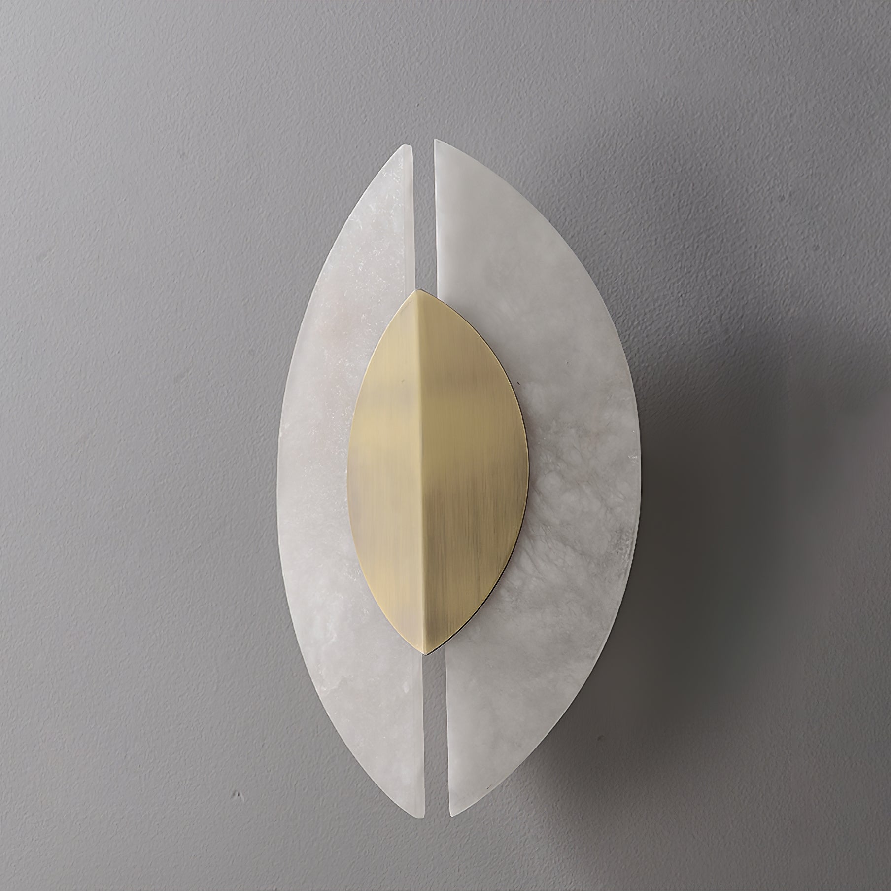 Avenanise Alabaster Wall Light