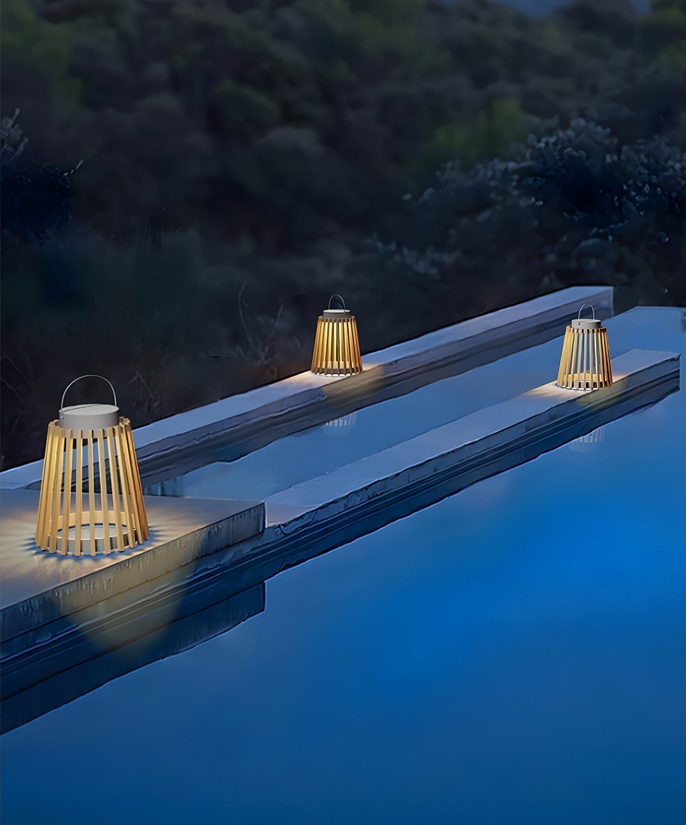 Hopt Solar Outdoor Lantern Lamp