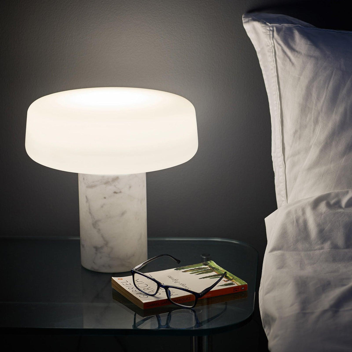 Erinilil Marble Base Table Lamp